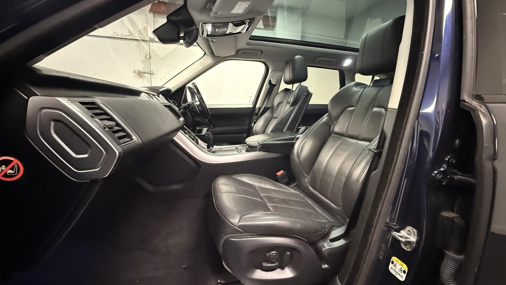 Land Rover Range Rover Sport 3.0 SD V6 HSE Dynamic SUV 5dr Diesel Auto 4WD Euro 6 (s/s) (306 ps)