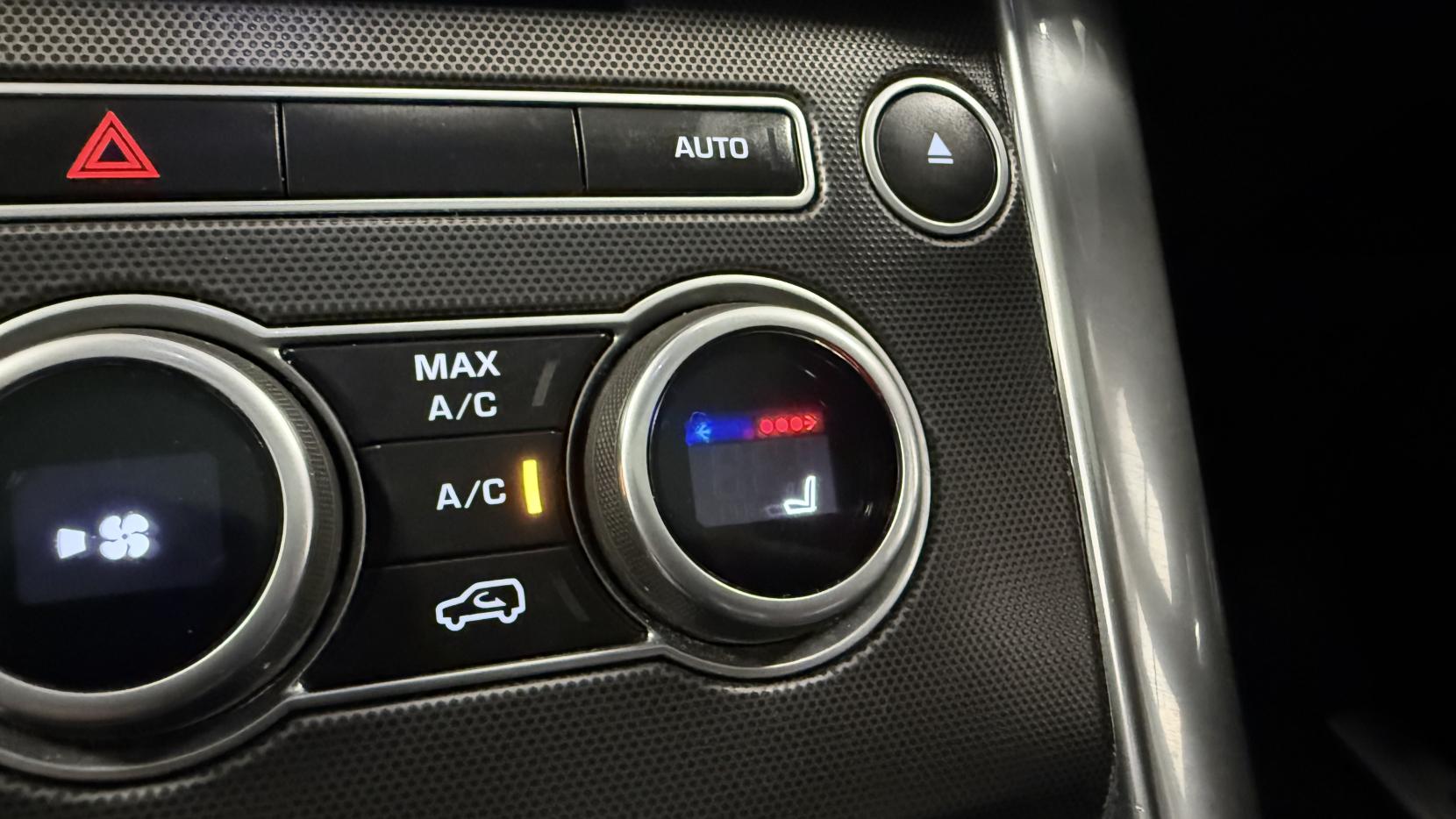 Land Rover Range Rover Sport 3.0 SD V6 HSE Dynamic SUV 5dr Diesel Auto 4WD Euro 6 (s/s) (306 ps)