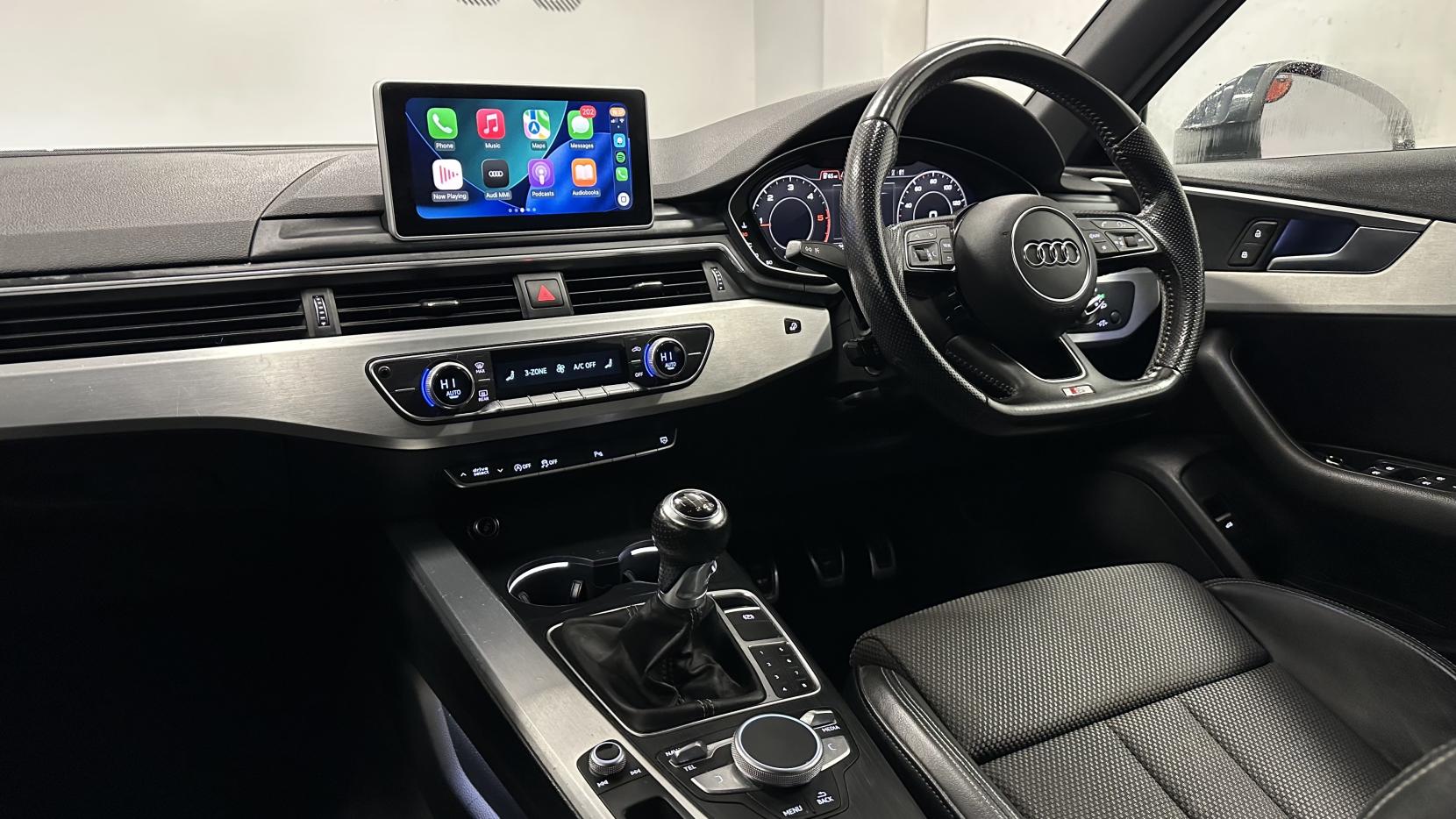 Audi A4 Avant 2.0 TDI S line Estate 5dr Diesel Manual Euro 6 (s/s) (150 ps)