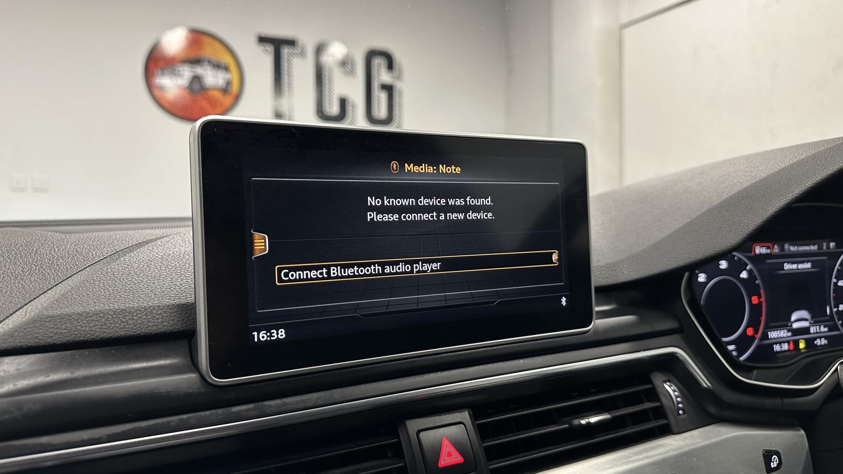 Audi A4 Avant 2.0 TDI S line Estate 5dr Diesel Manual Euro 6 (s/s) (150 ps)