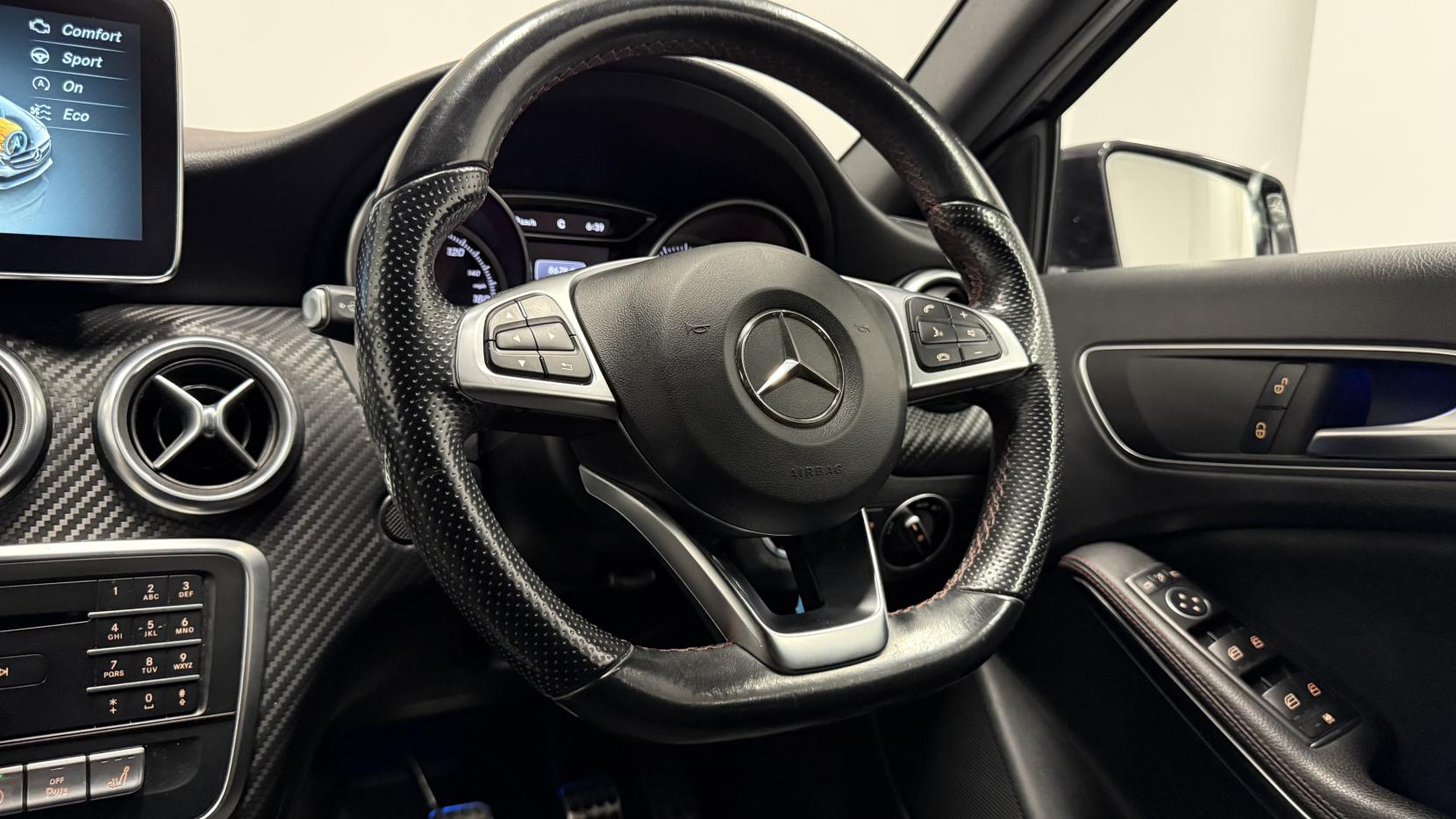 Mercedes-Benz A Class 1.5 A180d AMG Line (Premium) Hatchback 5dr Diesel Manual Euro 6 (s/s) (109 ps)