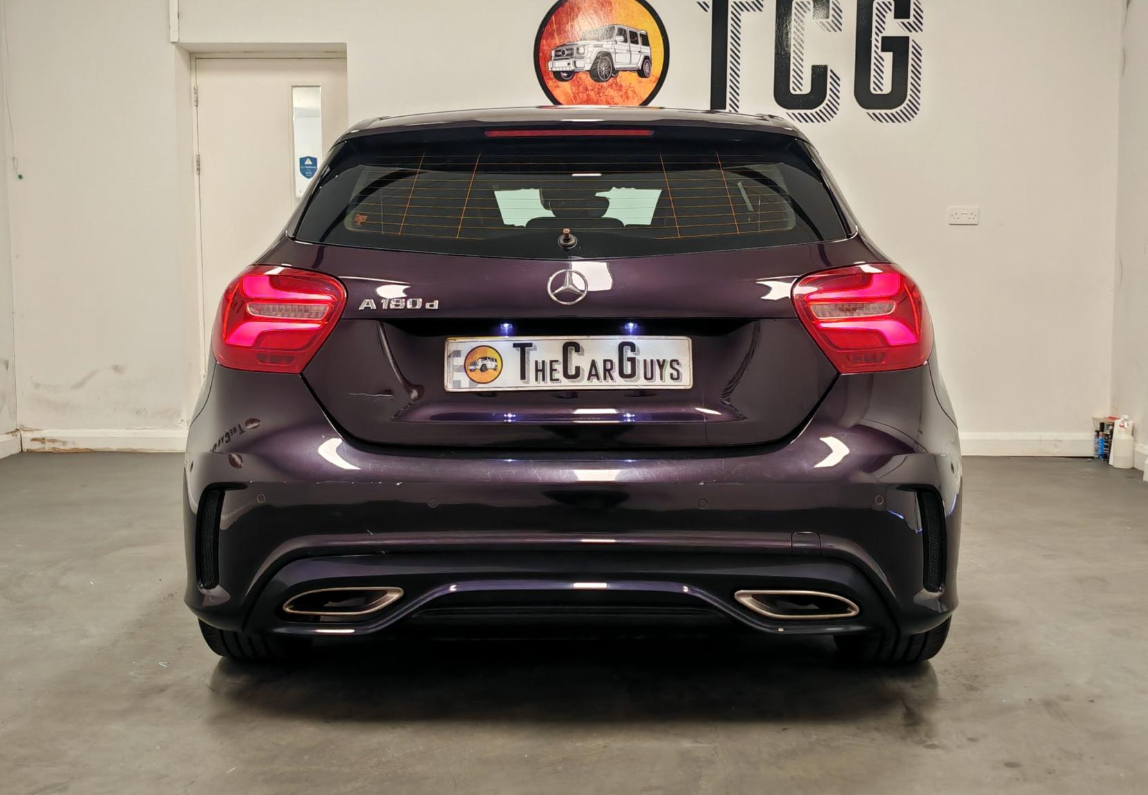 Mercedes-Benz A Class 1.5 A180d AMG Line (Premium) Hatchback 5dr Diesel Manual Euro 6 (s/s) (109 ps)