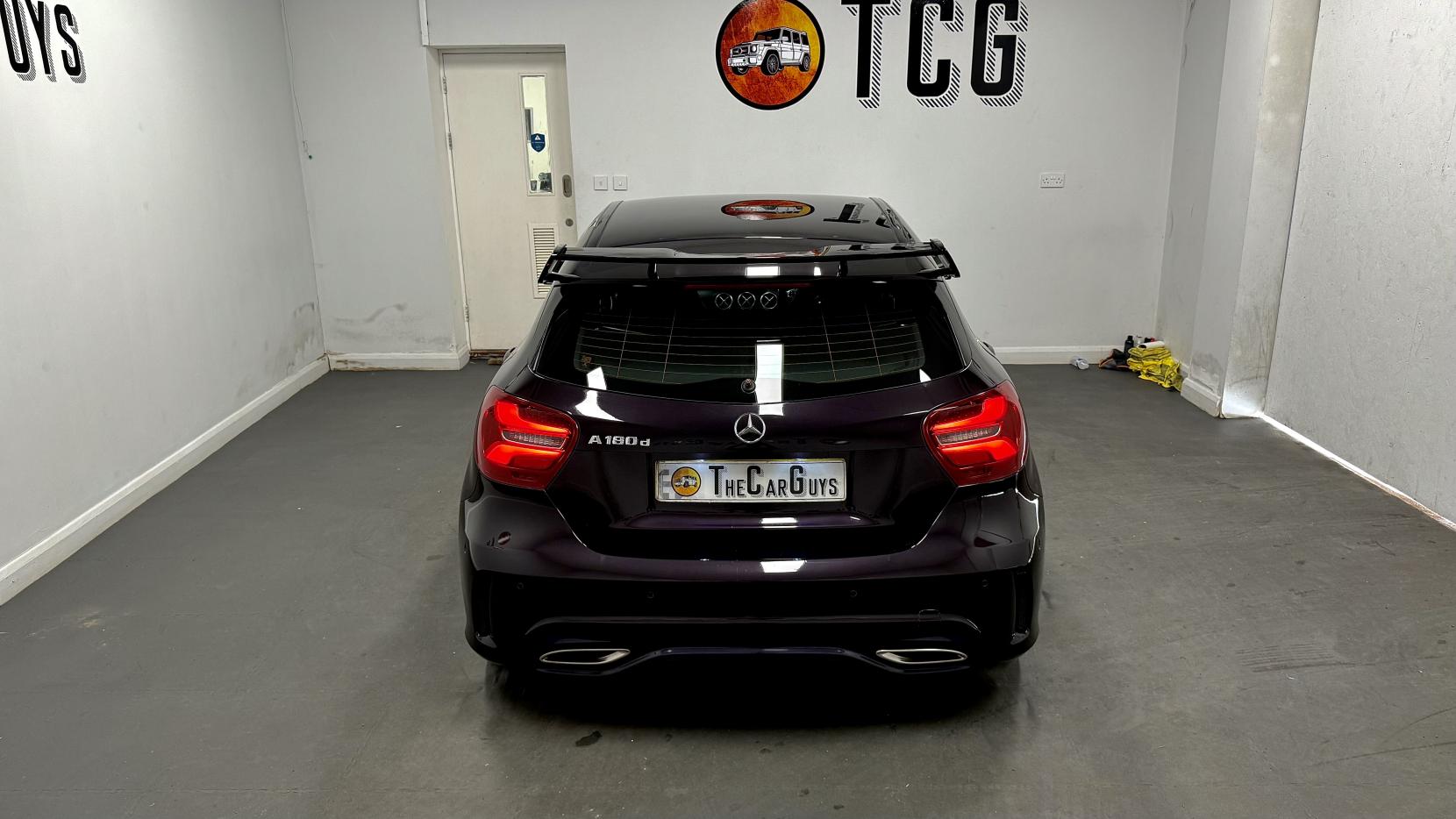 Mercedes-Benz A Class 1.5 A180d AMG Line (Premium) Hatchback 5dr Diesel Manual Euro 6 (s/s) (109 ps)