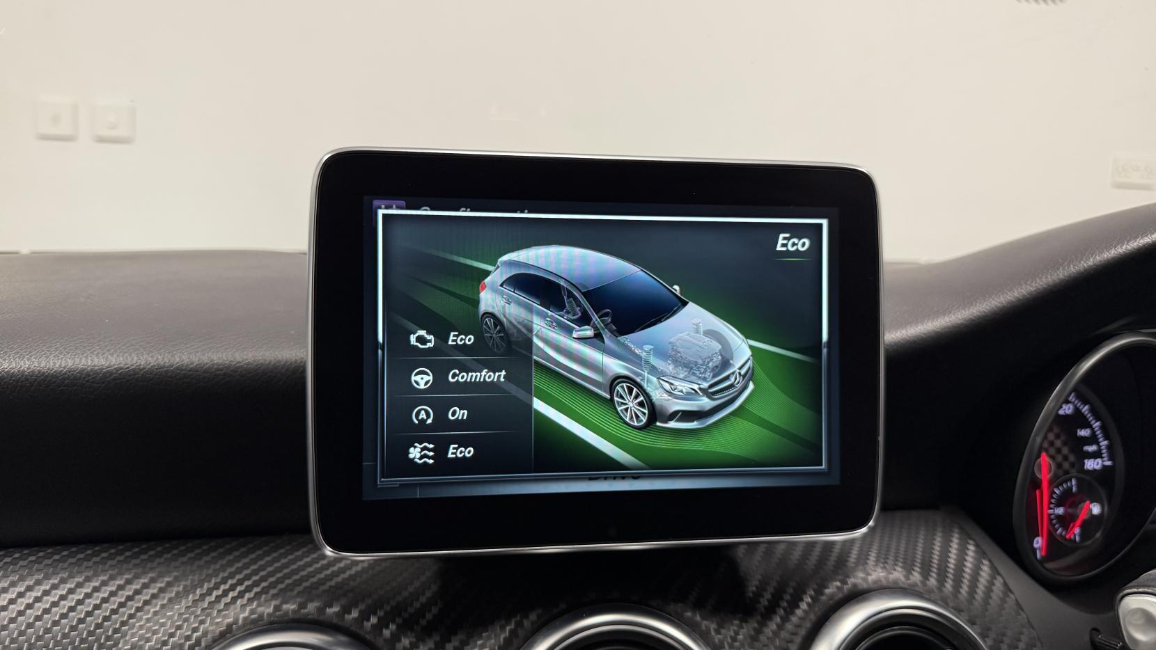 Mercedes-Benz A Class 1.5 A180d AMG Line (Premium) Hatchback 5dr Diesel Manual Euro 6 (s/s) (109 ps)