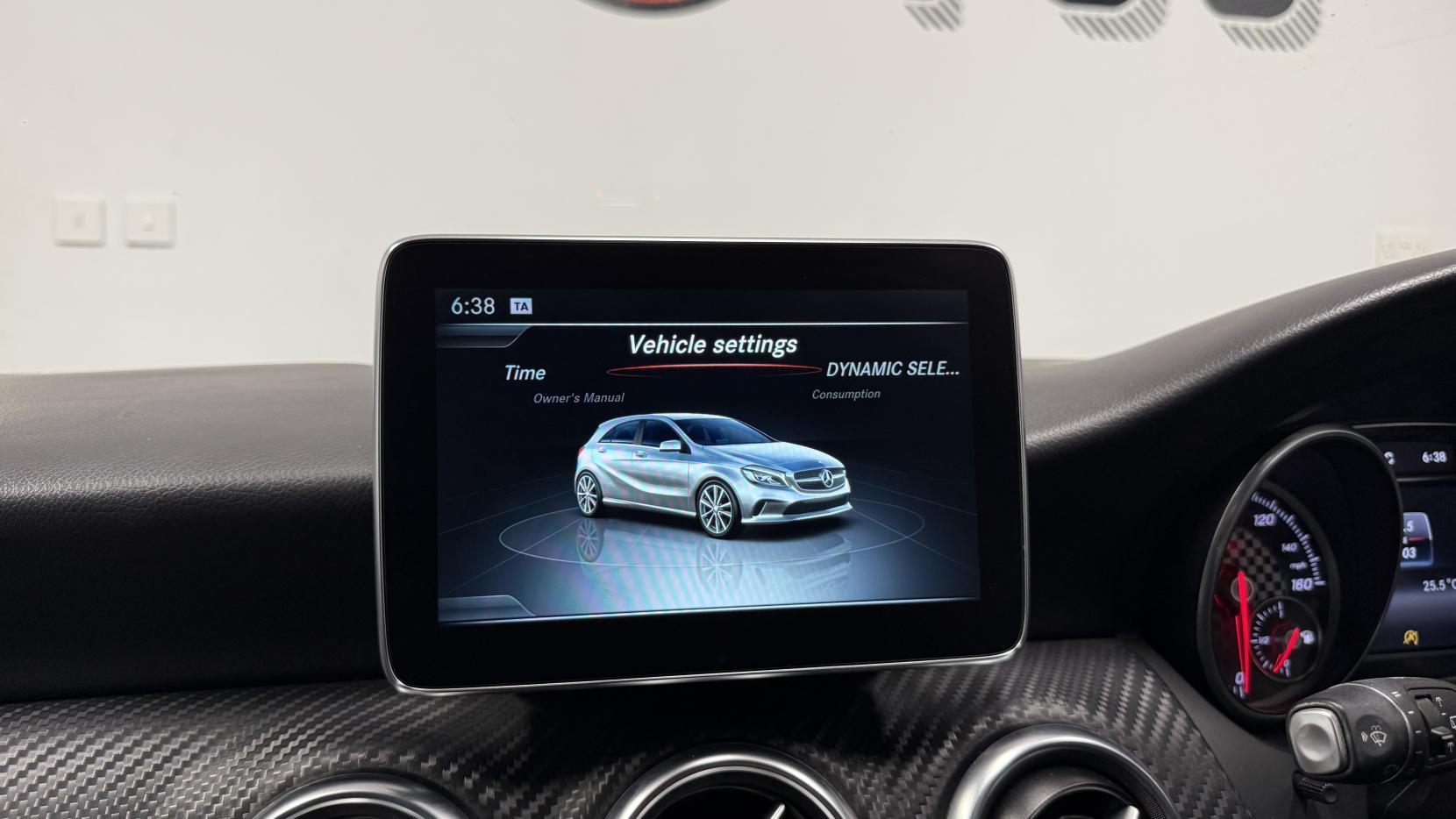 Mercedes-Benz A Class 1.5 A180d AMG Line (Premium) Hatchback 5dr Diesel Manual Euro 6 (s/s) (109 ps)