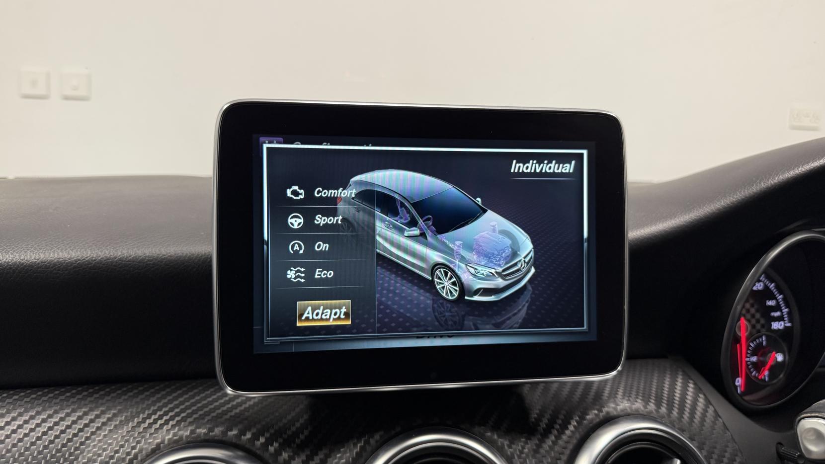 Mercedes-Benz A Class 1.5 A180d AMG Line (Premium) Hatchback 5dr Diesel Manual Euro 6 (s/s) (109 ps)