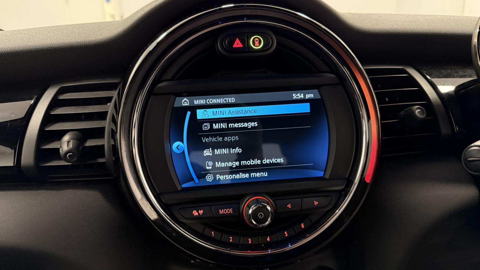 MINI Electric Hatch Cooper SE 32.6kWh Level 2 Hatchback 3dr Electric Auto (184 ps)