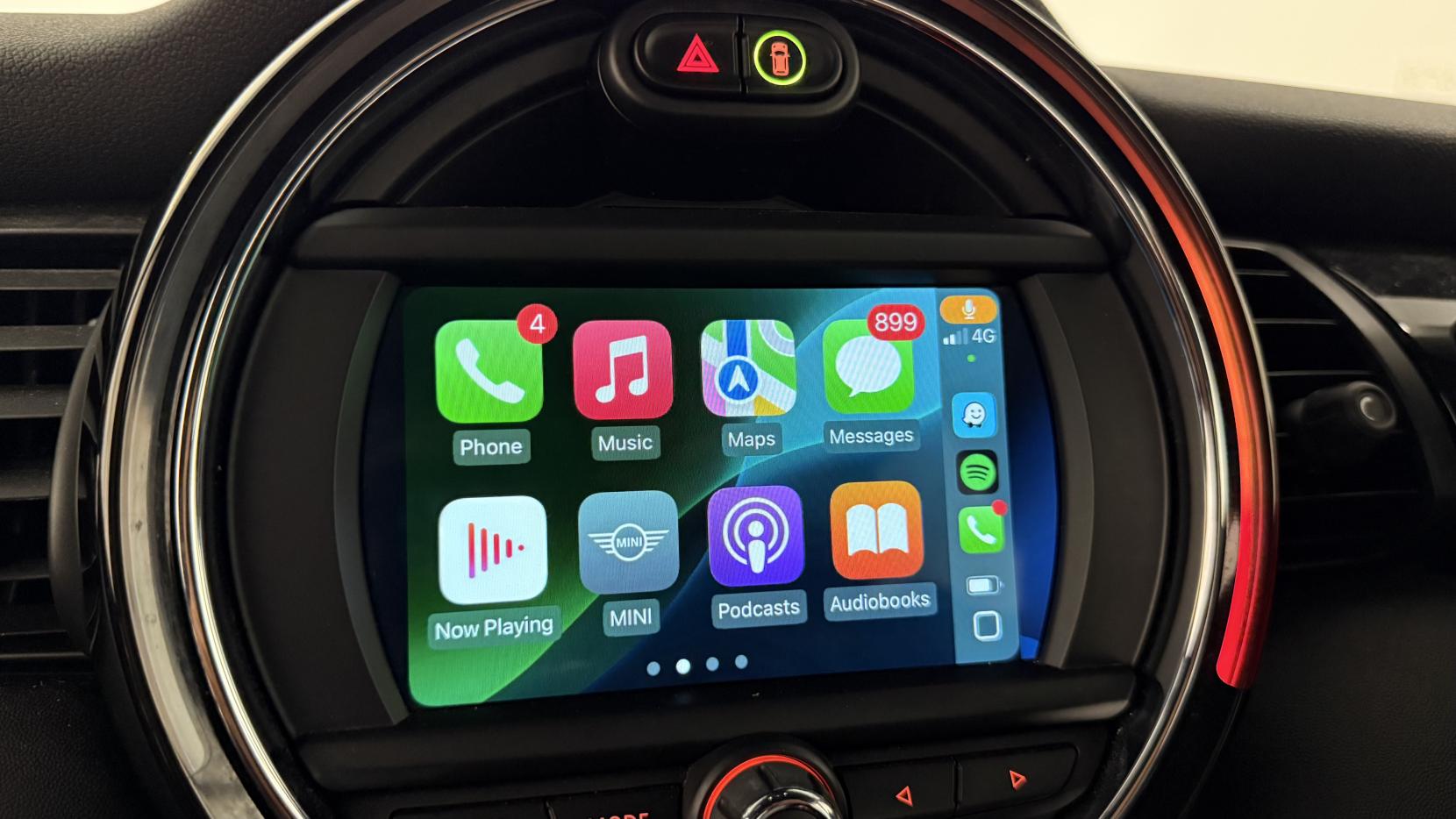 MINI Electric Hatch Cooper SE 32.6kWh Level 2 Hatchback 3dr Electric Auto (184 ps)