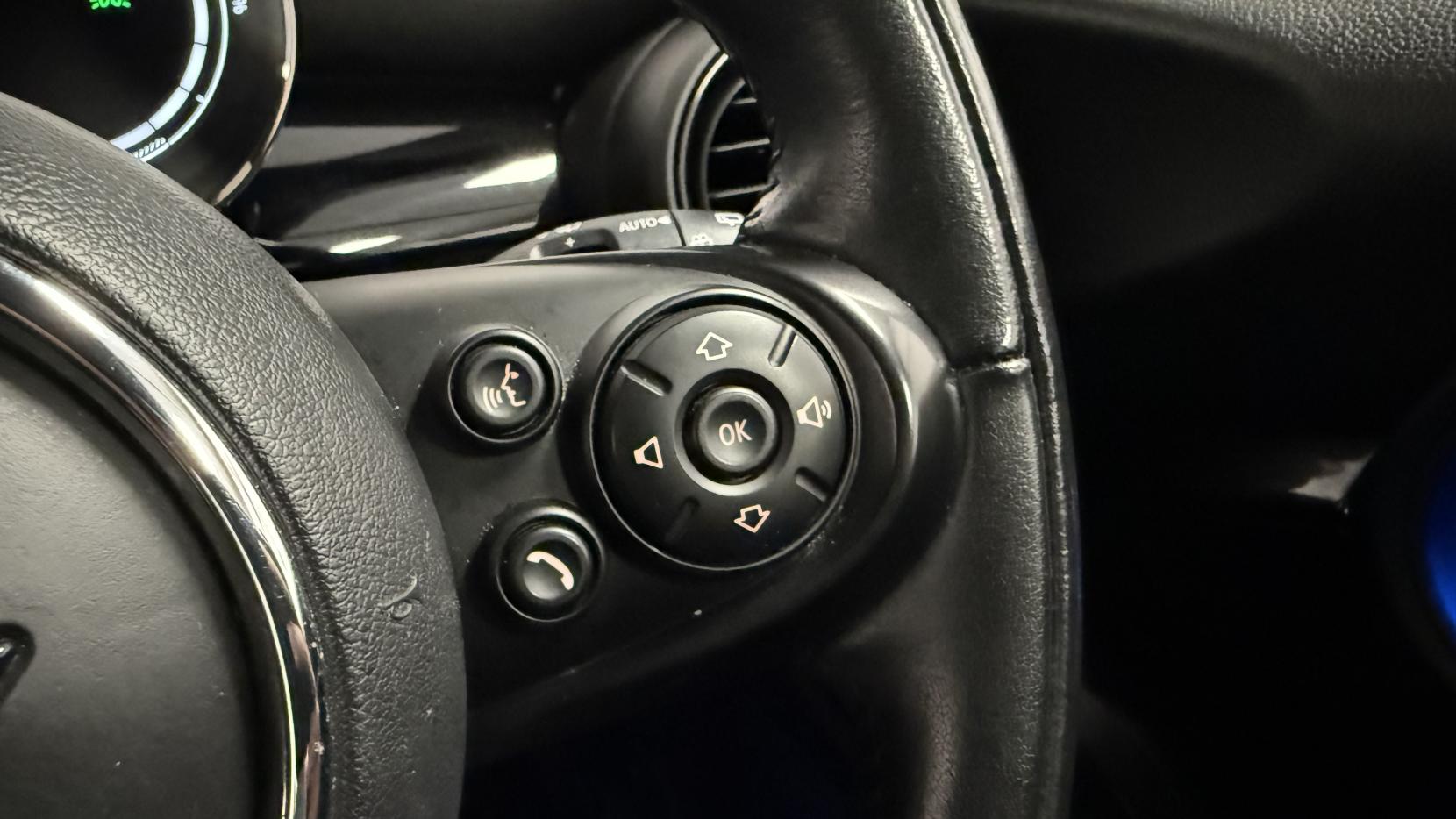 MINI Electric Hatch Cooper SE 32.6kWh Level 2 Hatchback 3dr Electric Auto (184 ps)