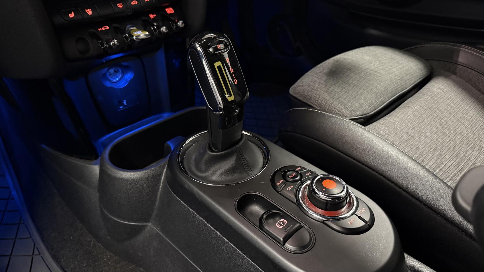 MINI Electric Hatch Cooper SE 32.6kWh Level 2 Hatchback 3dr Electric Auto (184 ps)