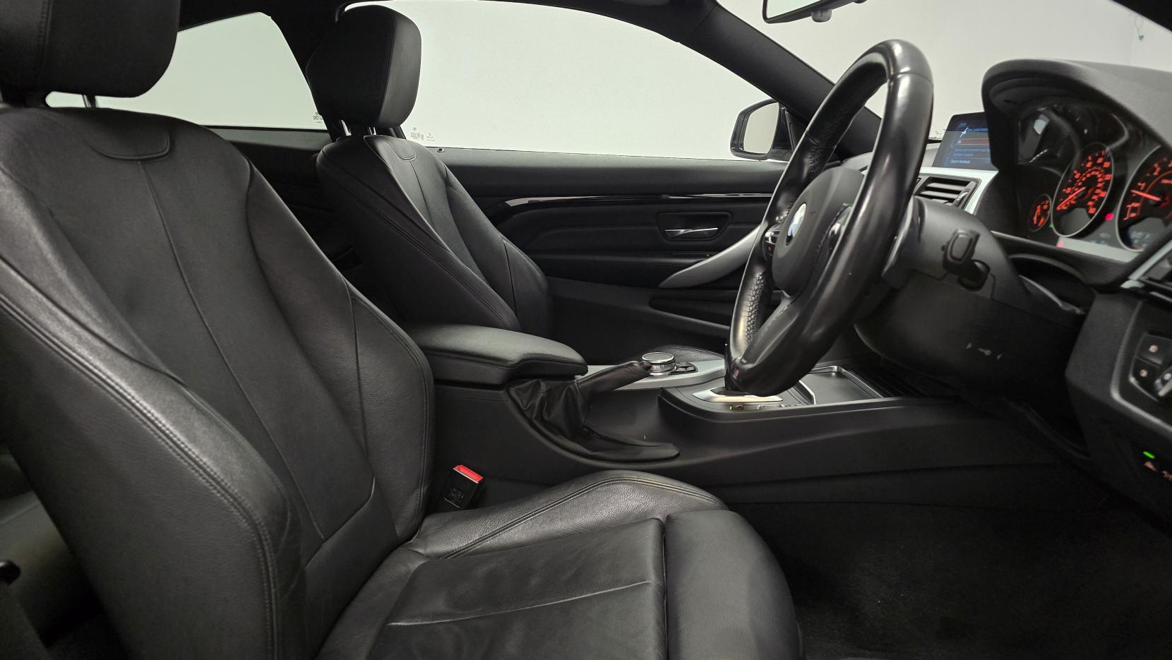 BMW 4 Series 2.0 420i M Sport Coupe 2dr Petrol Auto Euro 6 (s/s) (184 ps)