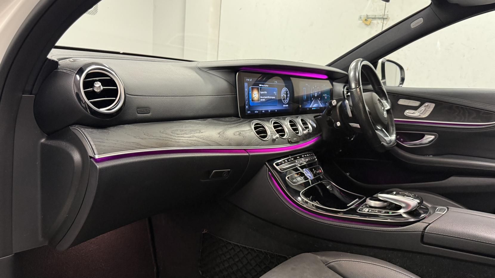 Mercedes-Benz E Class 2.0 E220d AMG Line (Premium Plus) Saloon 4dr Diesel G-Tronic+ Euro 6 (s/s) (194 ps)