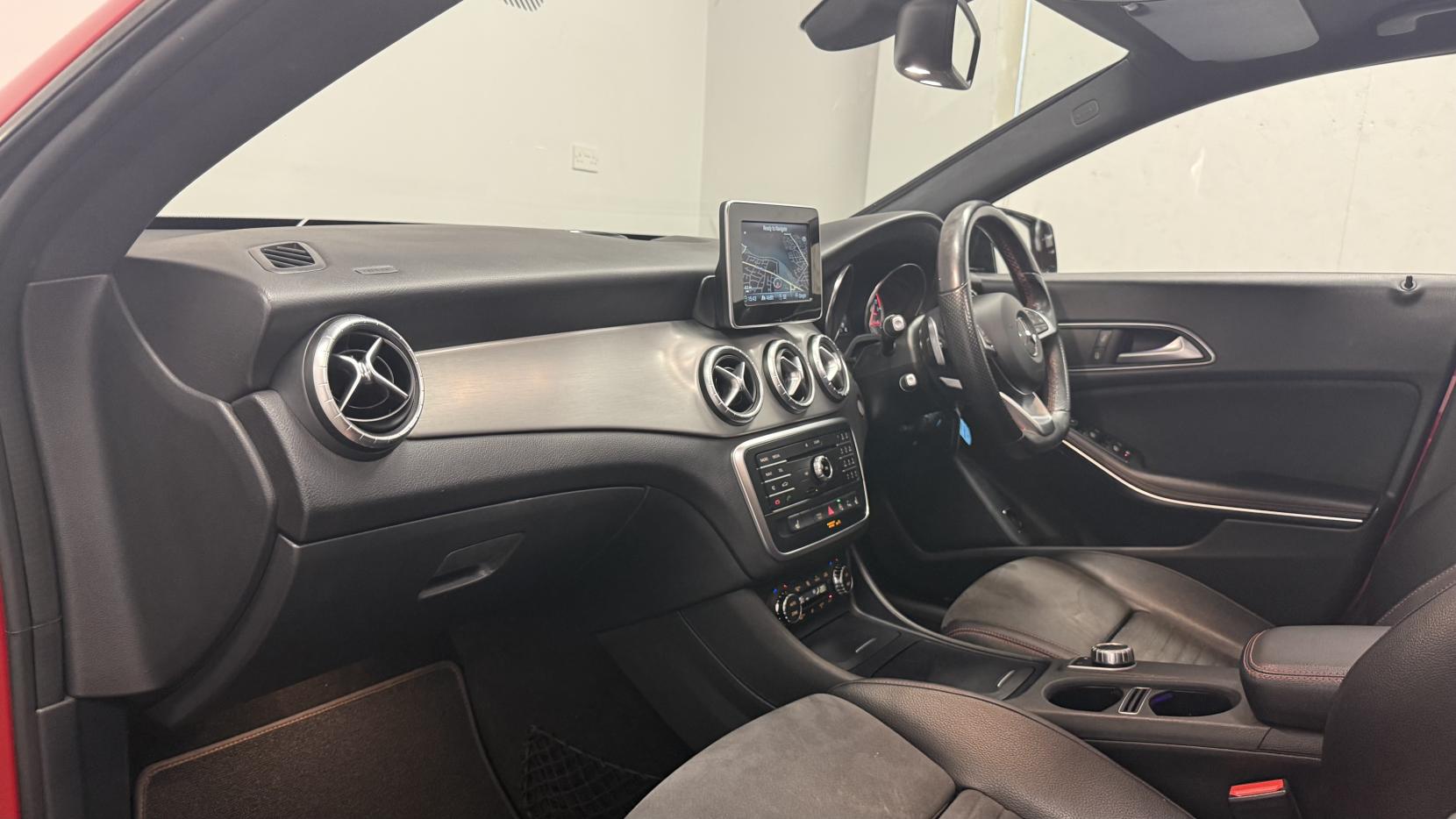 Mercedes-Benz CLA 2.1 CLA220d AMG Sport Shooting Brake 5dr Diesel 7G-DCT 4MATIC Euro 6 (s/s) (177 ps)