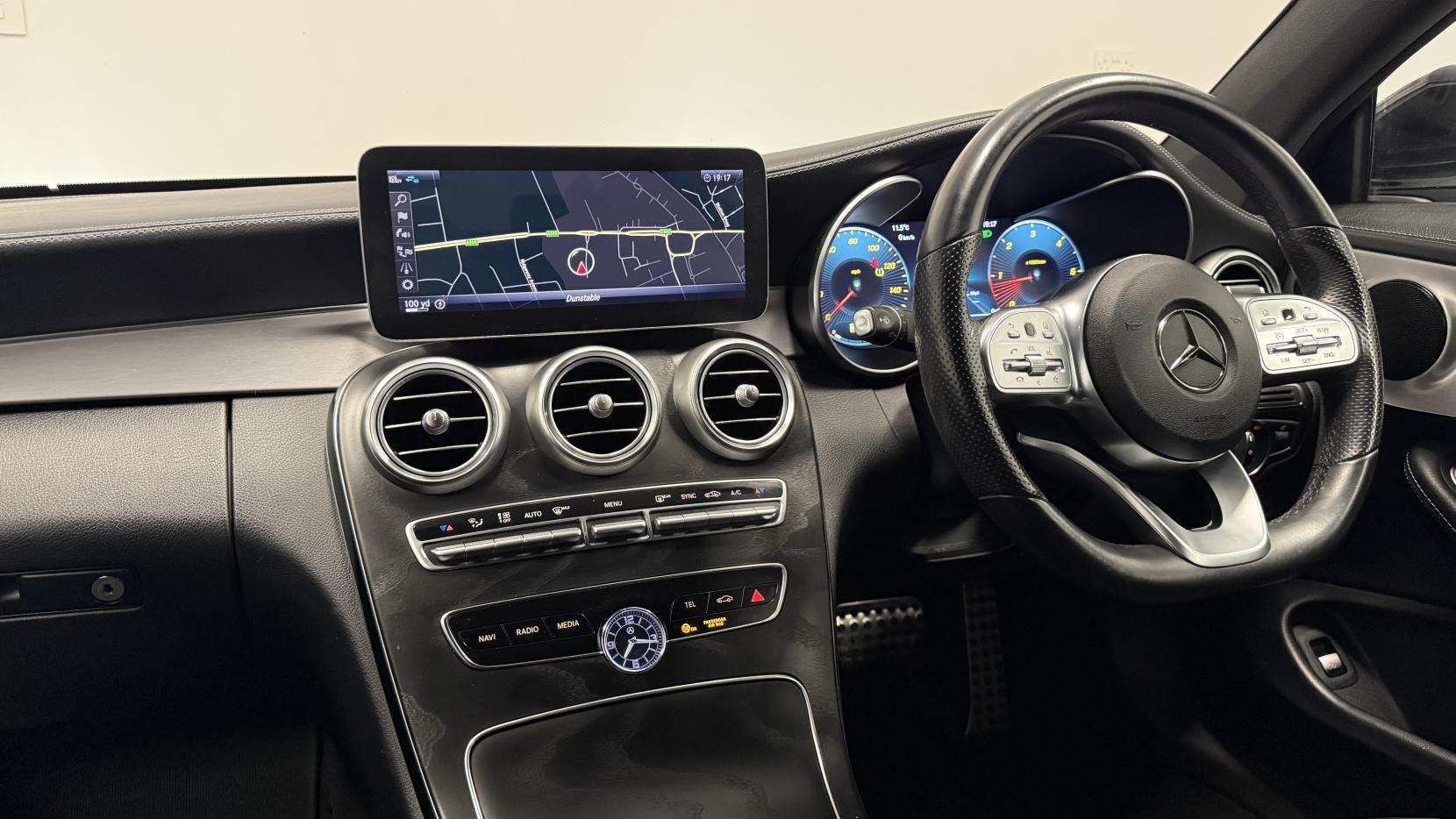 Mercedes-Benz C Class 2.0 C300d AMG Line (Premium) Coupe 2dr Diesel G-Tronic+ Euro 6 (s/s) (245 ps)