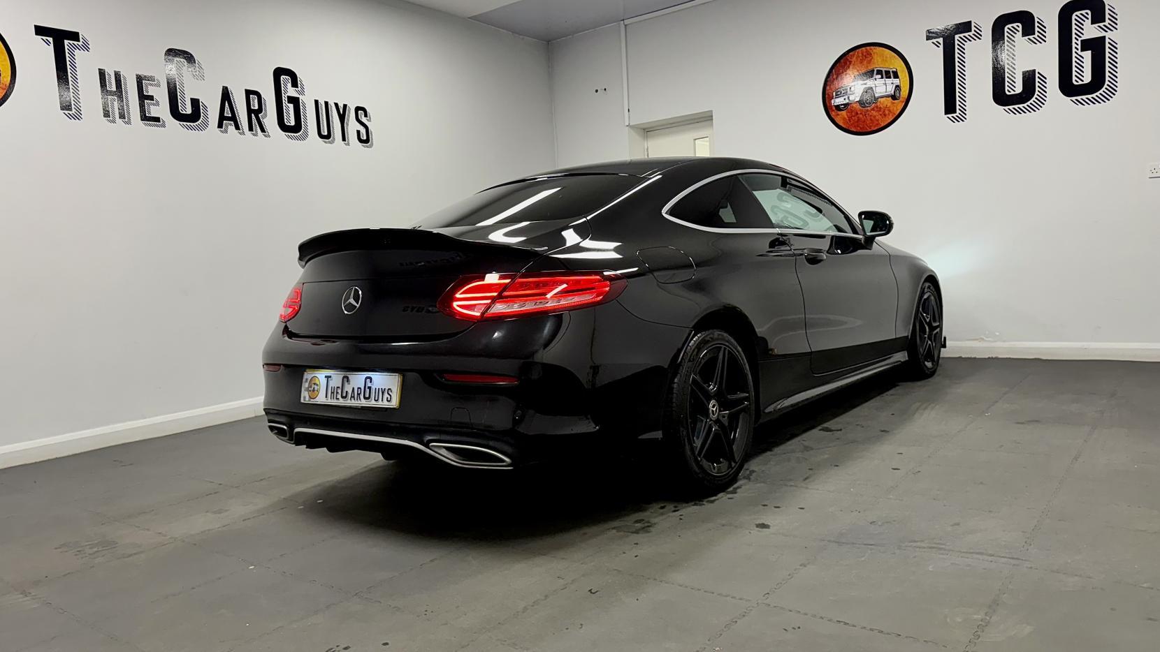 Mercedes-Benz C Class 2.0 C300d AMG Line (Premium) Coupe 2dr Diesel G-Tronic+ Euro 6 (s/s) (245 ps)