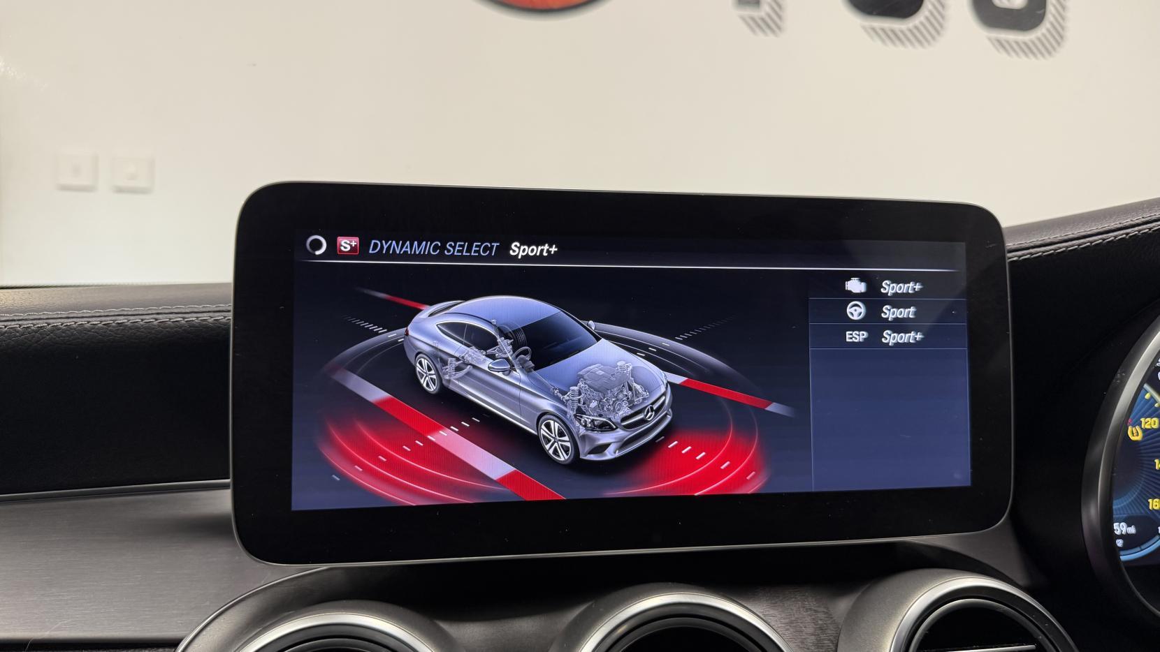 Mercedes-Benz C Class 2.0 C300d AMG Line (Premium) Coupe 2dr Diesel G-Tronic+ Euro 6 (s/s) (245 ps)