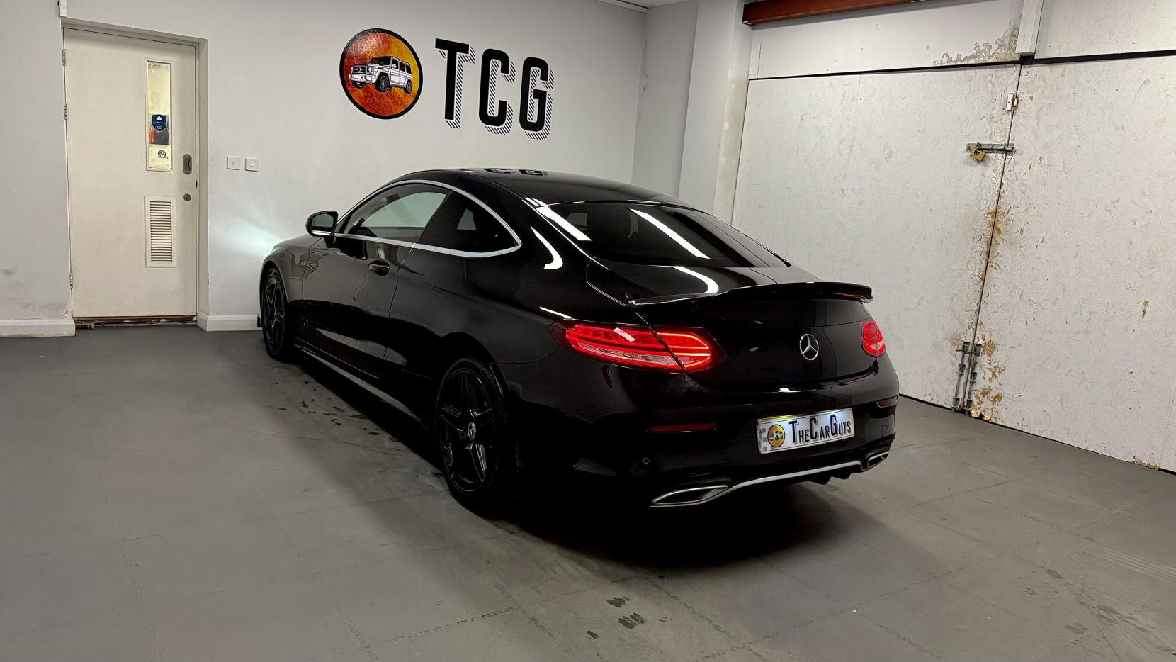 Mercedes-Benz C Class 2.0 C300d AMG Line (Premium) Coupe 2dr Diesel G-Tronic+ Euro 6 (s/s) (245 ps)