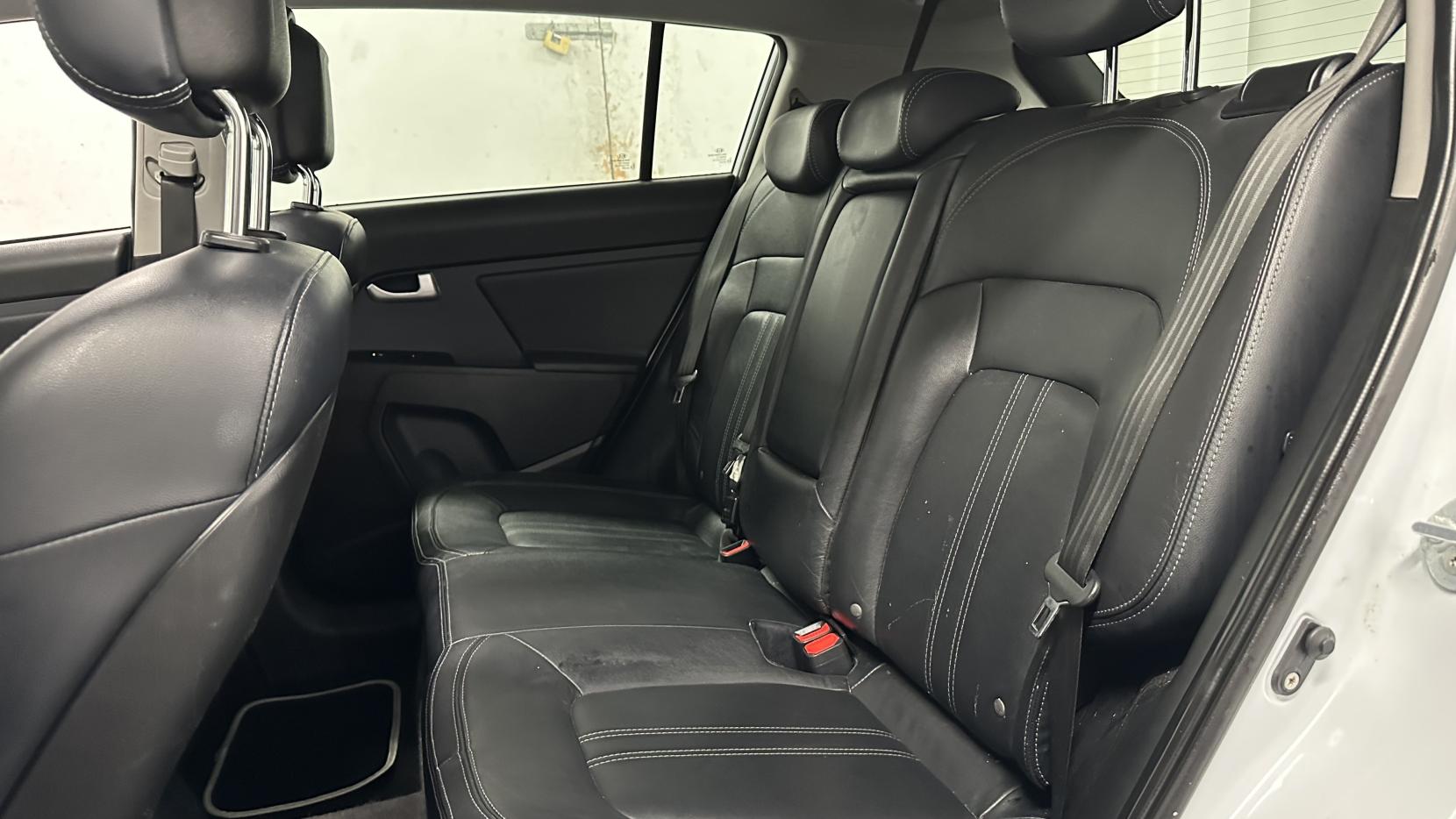 Kia Sportage 2.0 CRDi KX-3 SUV 5dr Diesel Manual AWD Euro 5 (134 bhp)