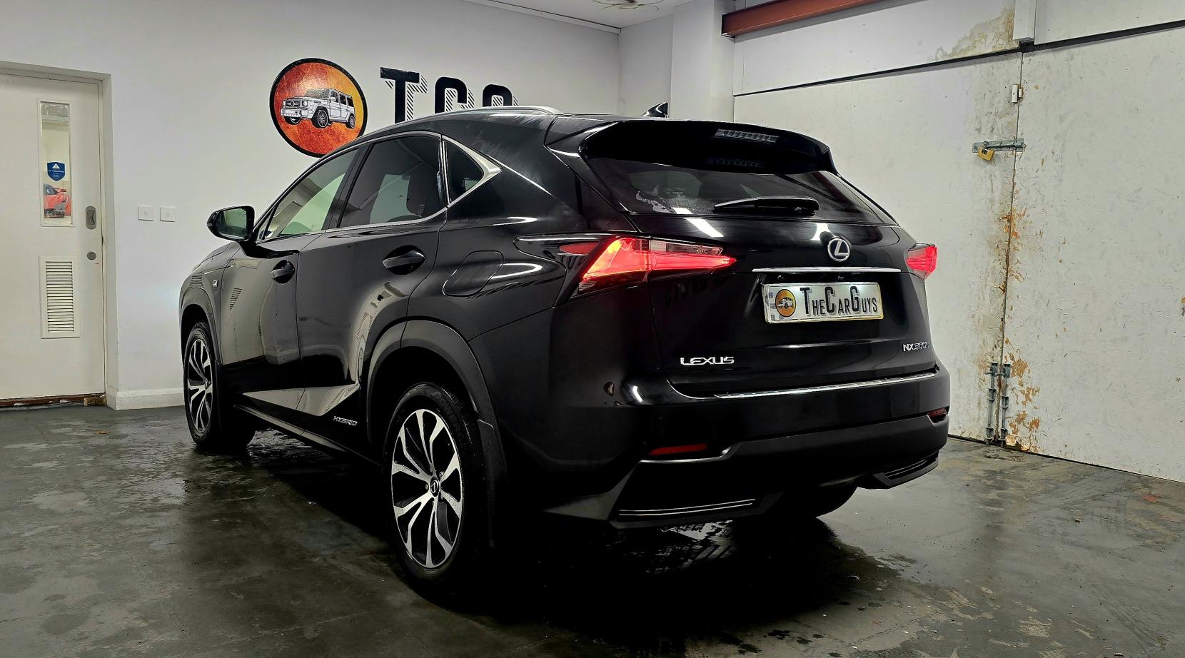 Lexus NX 2.5 300h F Sport SUV 5dr Petrol Hybrid E-CVT 4WD Euro 6 (s/s) (197 ps)