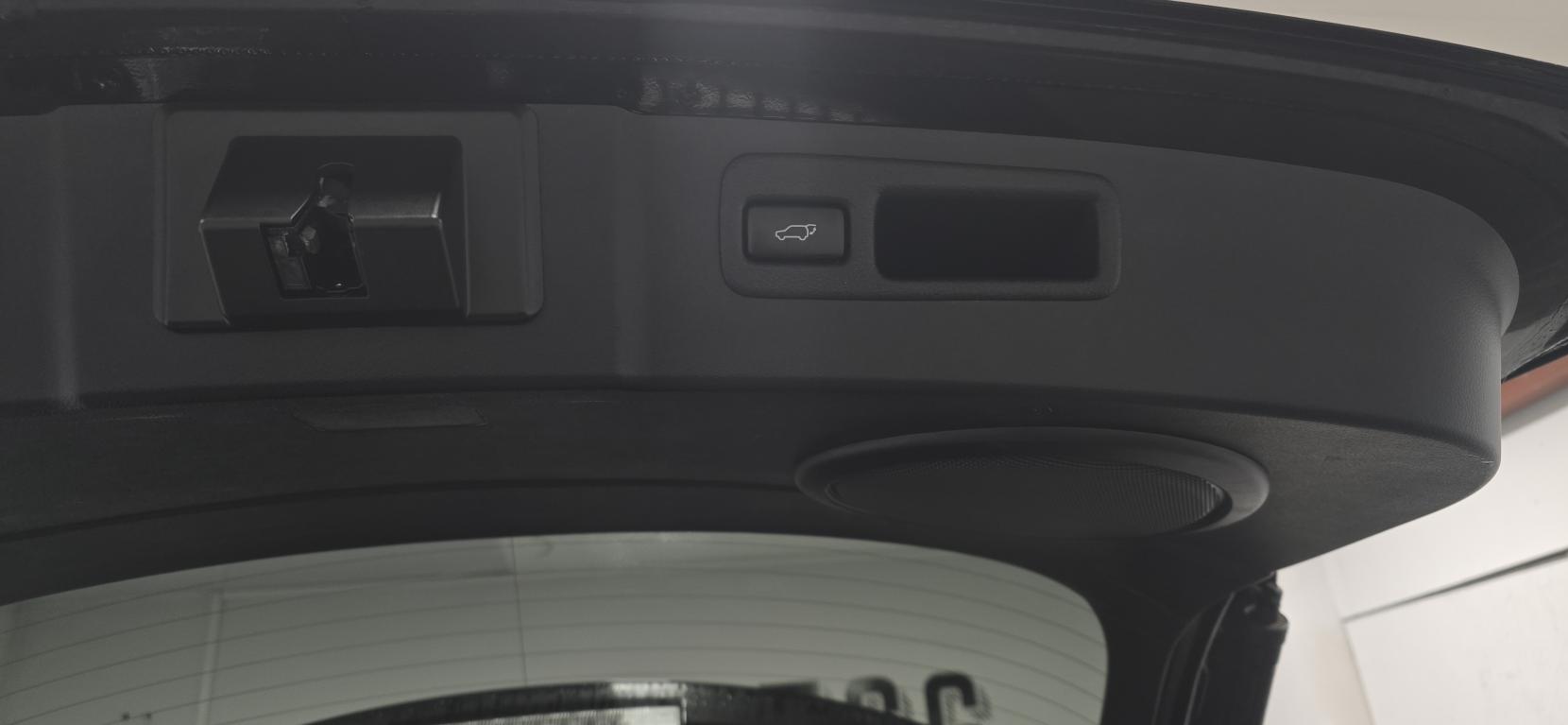 Lexus NX 2.5 300h F Sport SUV 5dr Petrol Hybrid E-CVT 4WD Euro 6 (s/s) (197 ps)