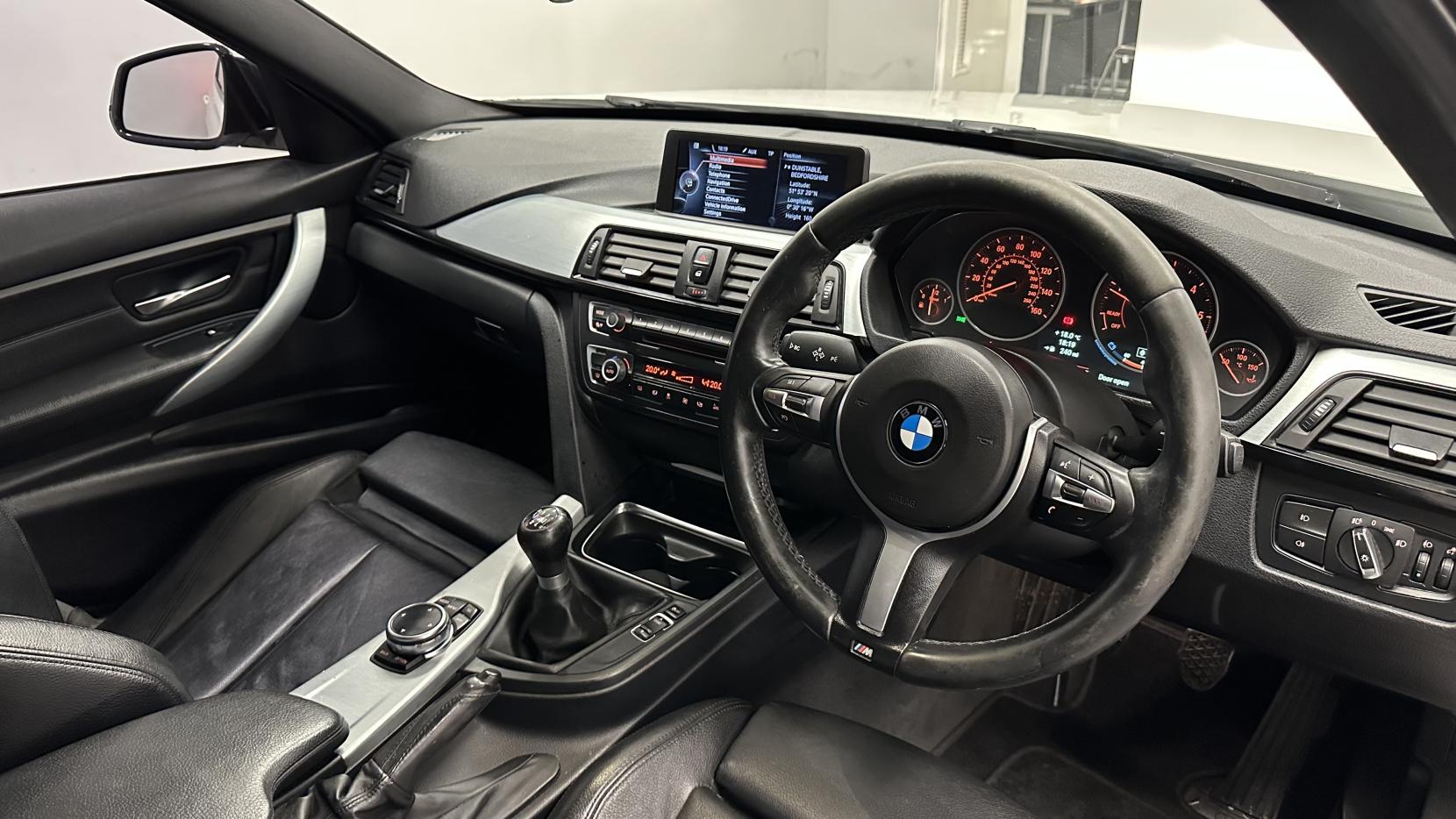 BMW 3 Series 2.0 318d M Sport Saloon 4dr Diesel Manual Euro 5 (s/s) (143 ps)