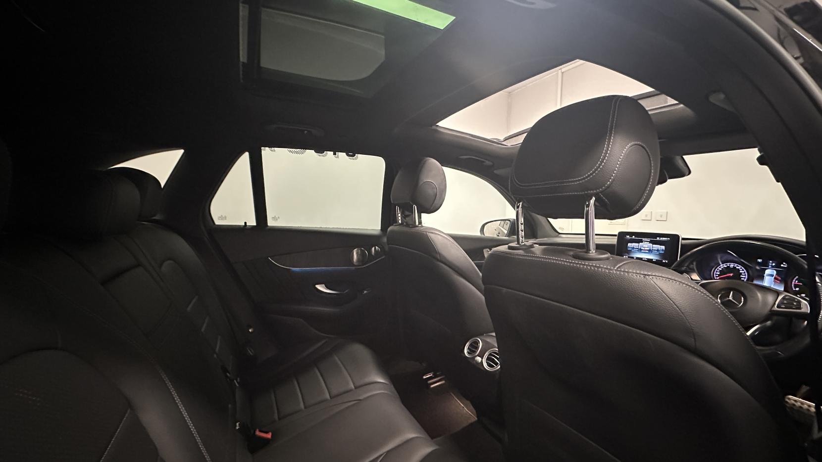 Mercedes-Benz GLC 2.1 GLC250d AMG Line (Premium Plus) SUV 5dr Diesel G-Tronic+ 4MATIC Euro 6 (s/s) (204 ps)