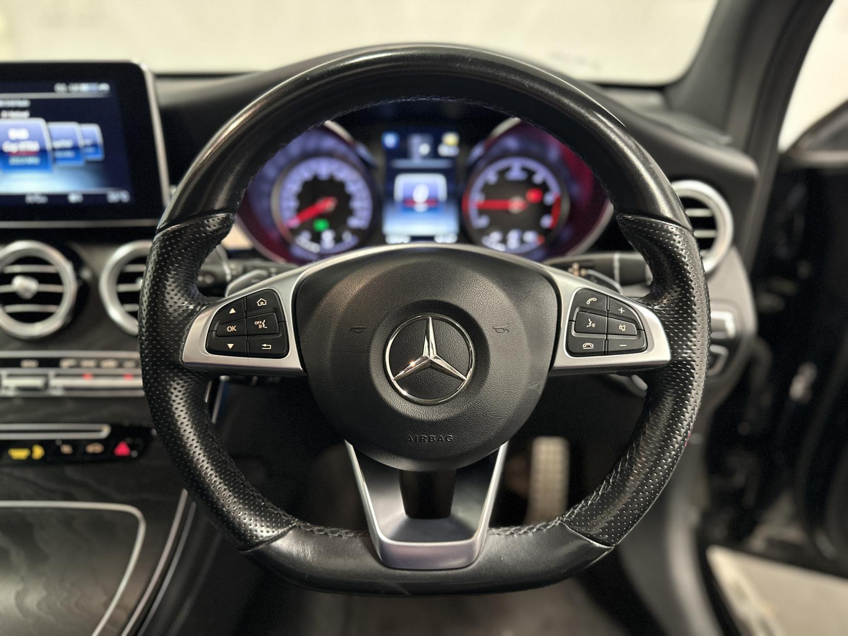 Mercedes-Benz GLC 2.1 GLC250d AMG Line (Premium Plus) SUV 5dr Diesel G-Tronic+ 4MATIC Euro 6 (s/s) (204 ps)