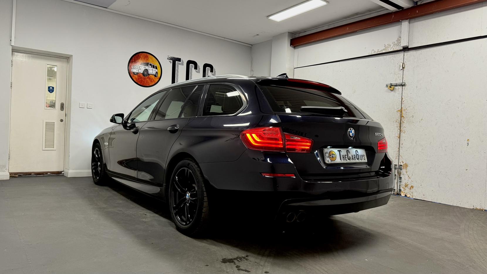BMW 5 Series 2.0 520d M Sport Touring 5dr Diesel Auto Euro 6 (s/s) (190 ps)