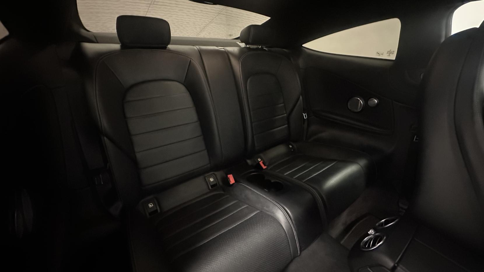 Mercedes-Benz C Class 2.1 C250d AMG Line (Premium Plus) Coupe 2dr Diesel G-Tronic+ Euro 6 (s/s) (204 ps)