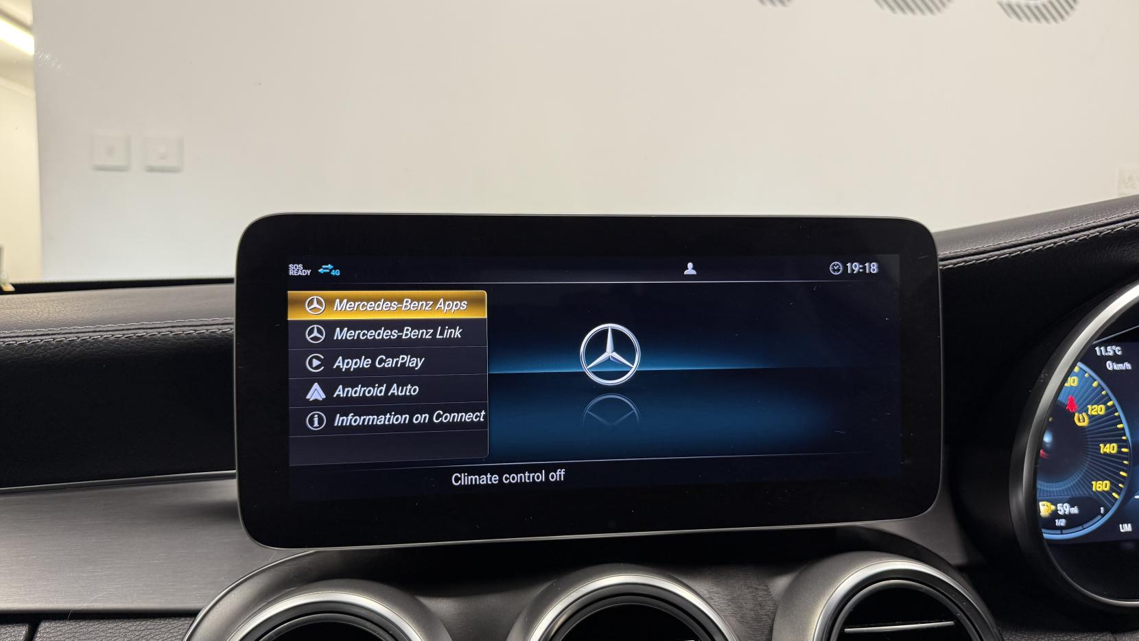 Mercedes-Benz C Class 2.0 C300d AMG Line (Premium Plus) Coupe 2dr Diesel G-Tronic+ Euro 6 (s/s) (245 ps)