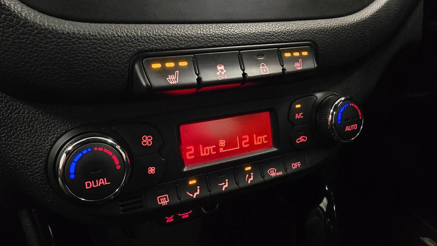 Kia Ceed 1.6 CRDi GT-Line S Hatchback 5dr Diesel DCT Euro 6 (s/s) (134 bhp)