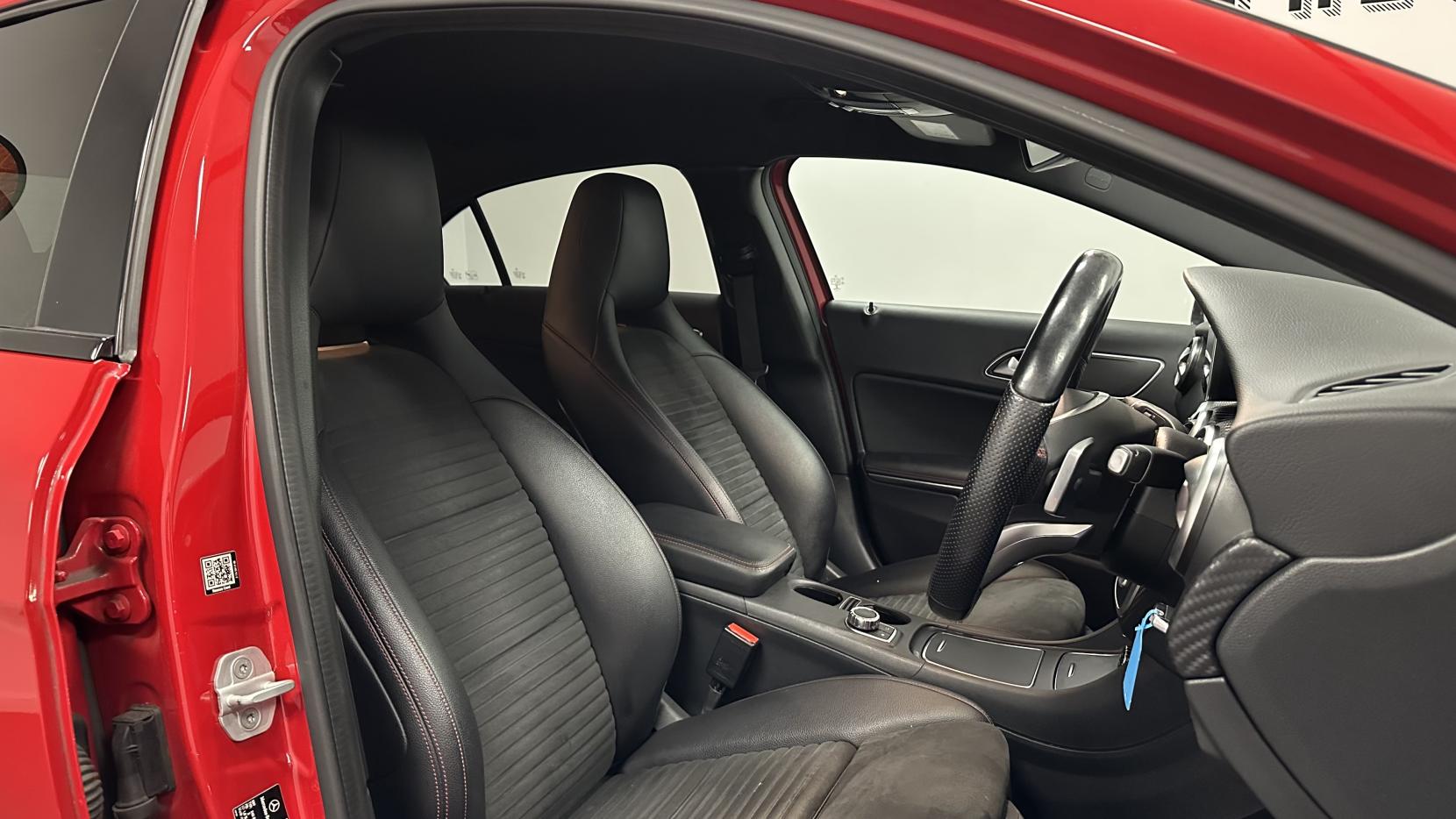 Mercedes-Benz A Class 1.6 A180 AMG Line Hatchback 5dr Petrol 7G-DCT Euro 6 (s/s) (122 ps)