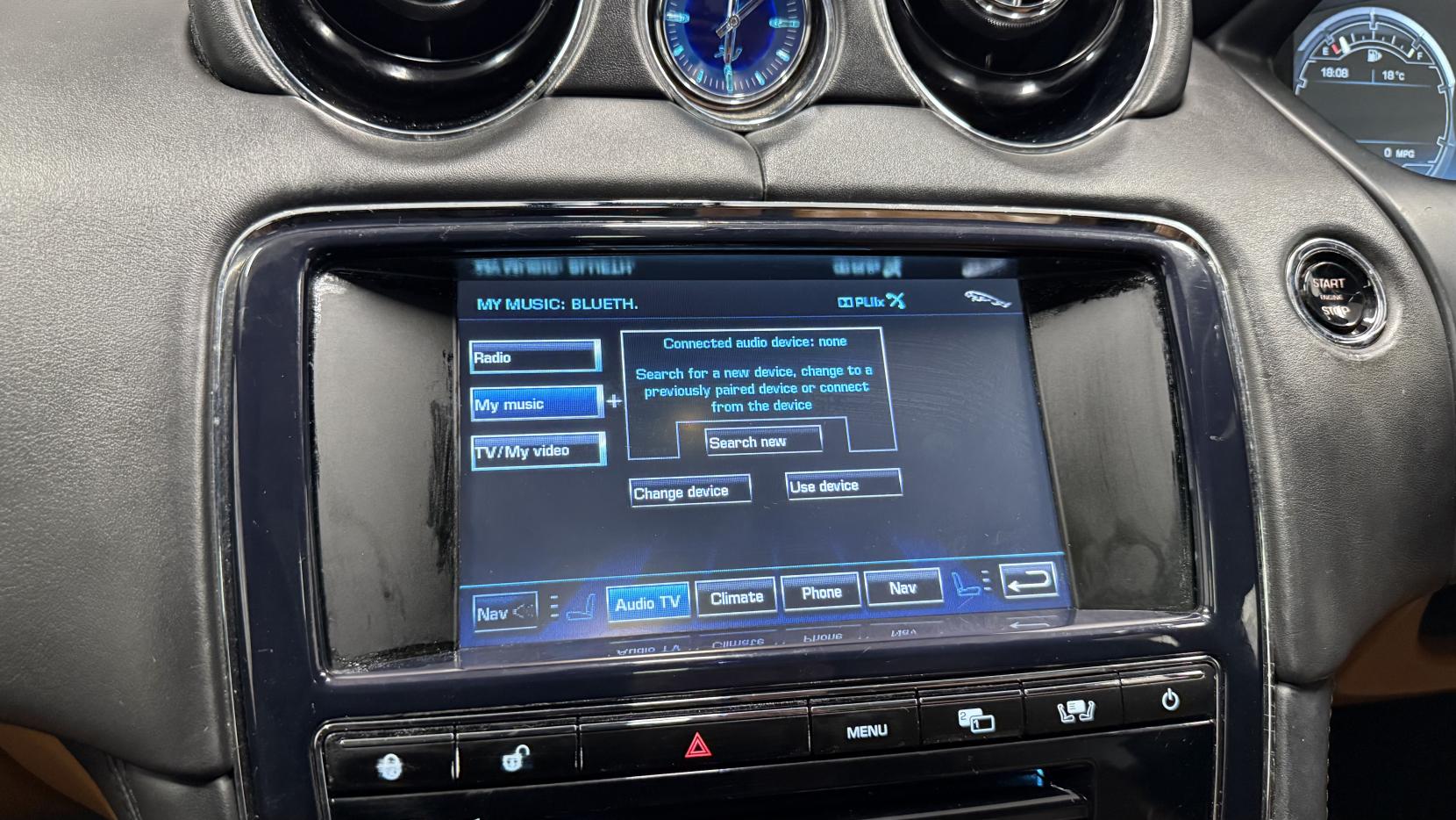 Jaguar XJ 3.0d V6 Portfolio Saloon 4dr Diesel Auto Euro 5 (275 ps)