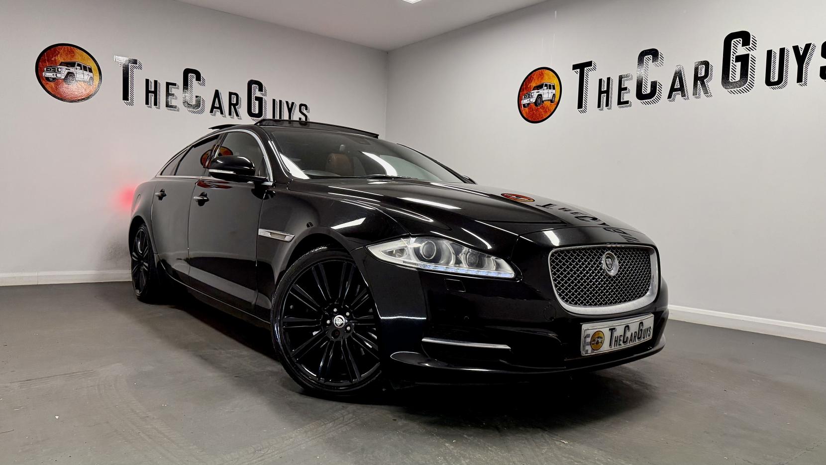 Jaguar XJ 3.0d V6 Portfolio Saloon 4dr Diesel Auto Euro 5 (275 ps)