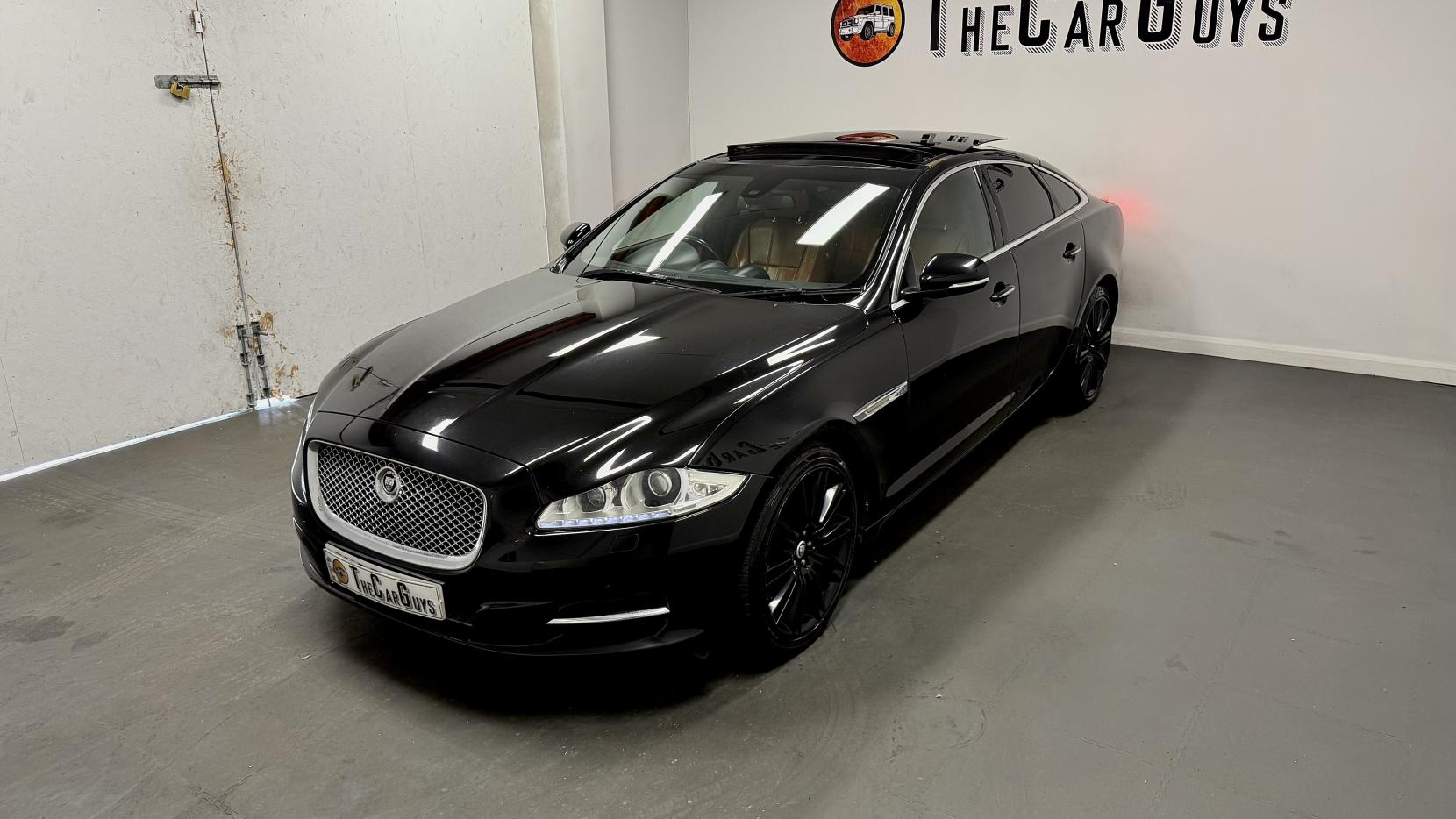 Jaguar XJ 3.0d V6 Portfolio Saloon 4dr Diesel Auto Euro 5 (275 ps)