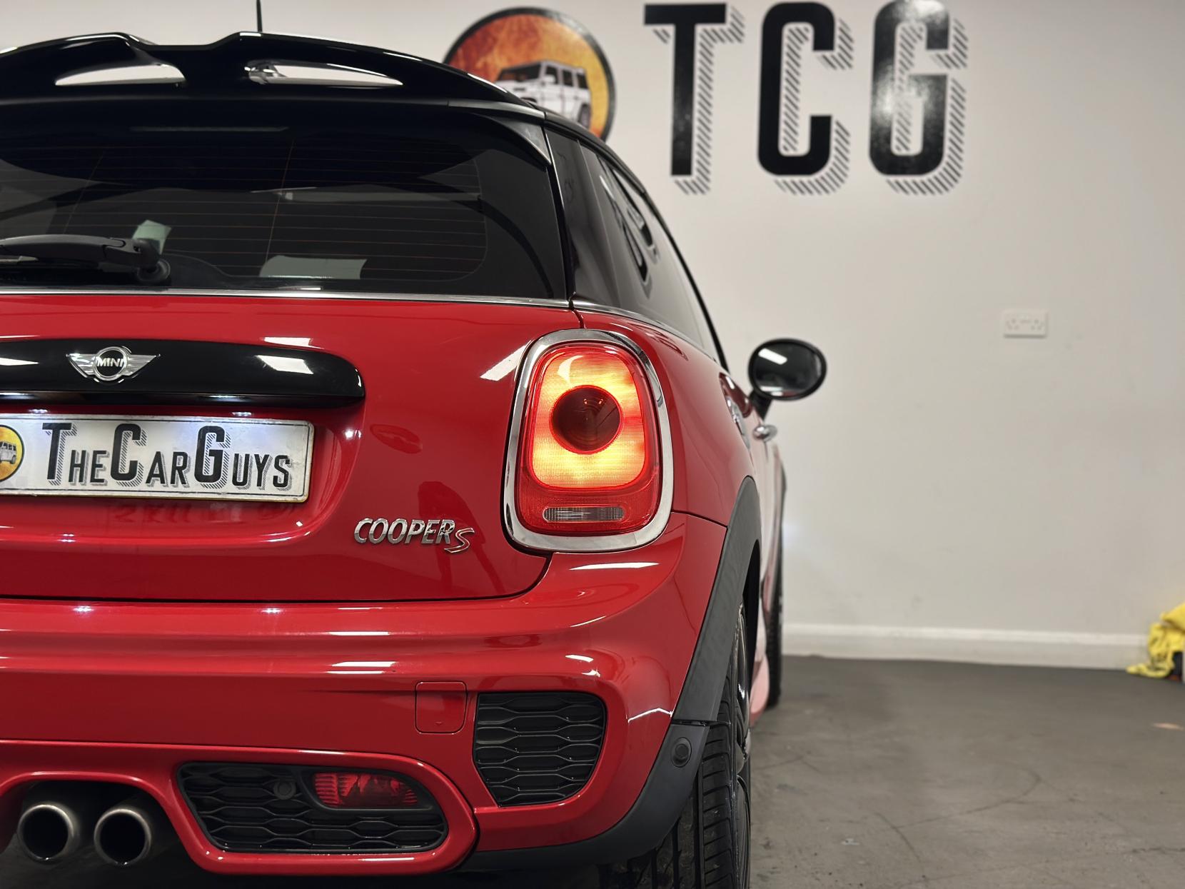 MINI Hatch 2.0 Cooper S Hatchback 3dr Petrol Auto Euro 6 (s/s) (192 ps)