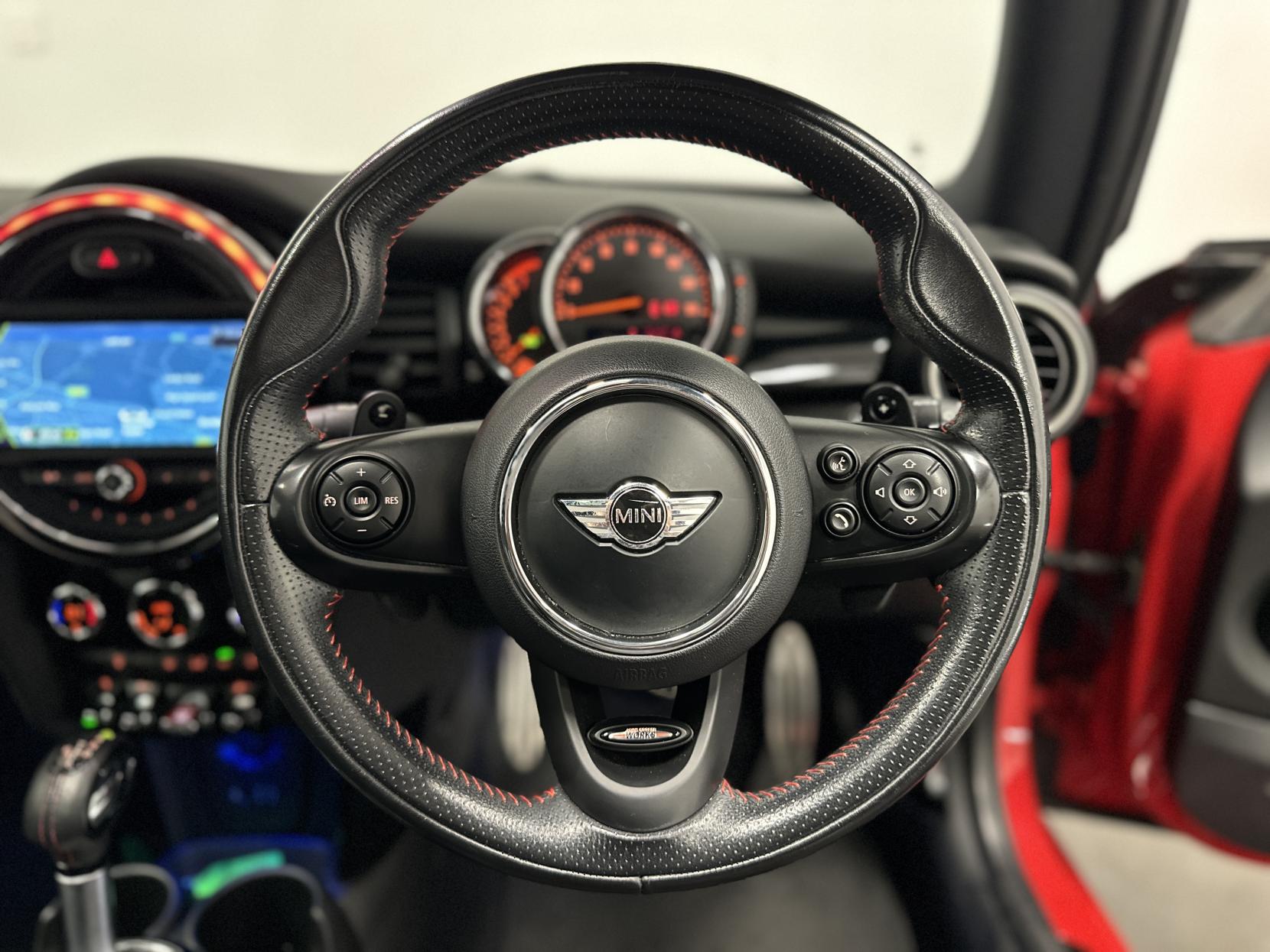 MINI Hatch 2.0 Cooper S Hatchback 3dr Petrol Auto Euro 6 (s/s) (192 ps)