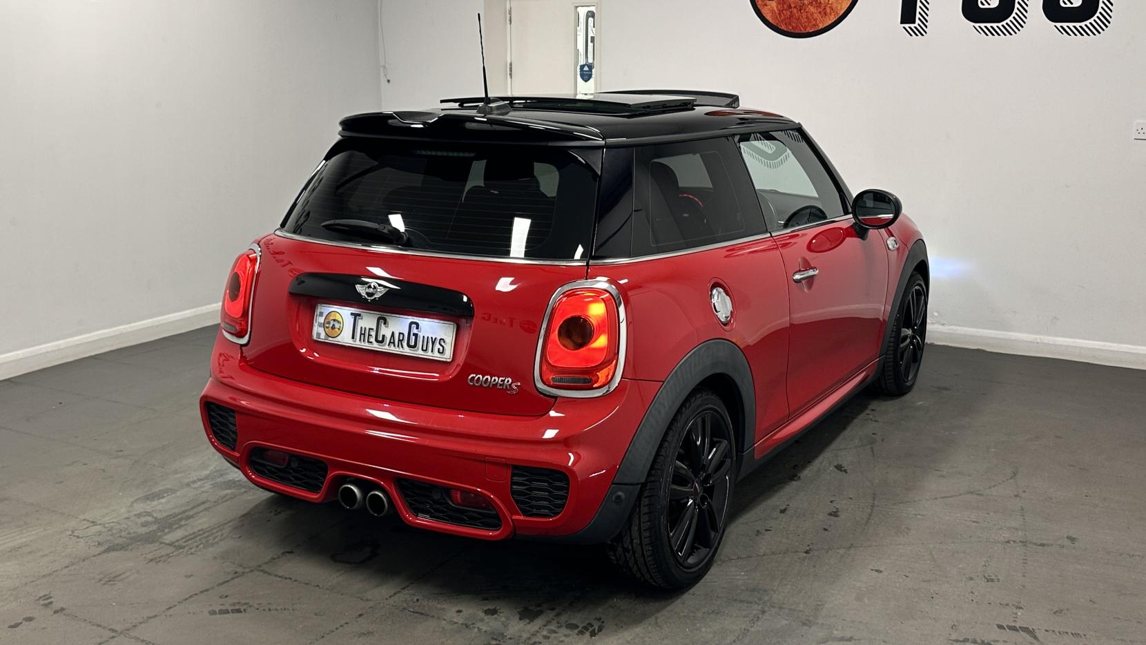 MINI Hatch 2.0 Cooper S Hatchback 3dr Petrol Auto Euro 6 (s/s) (192 ps)