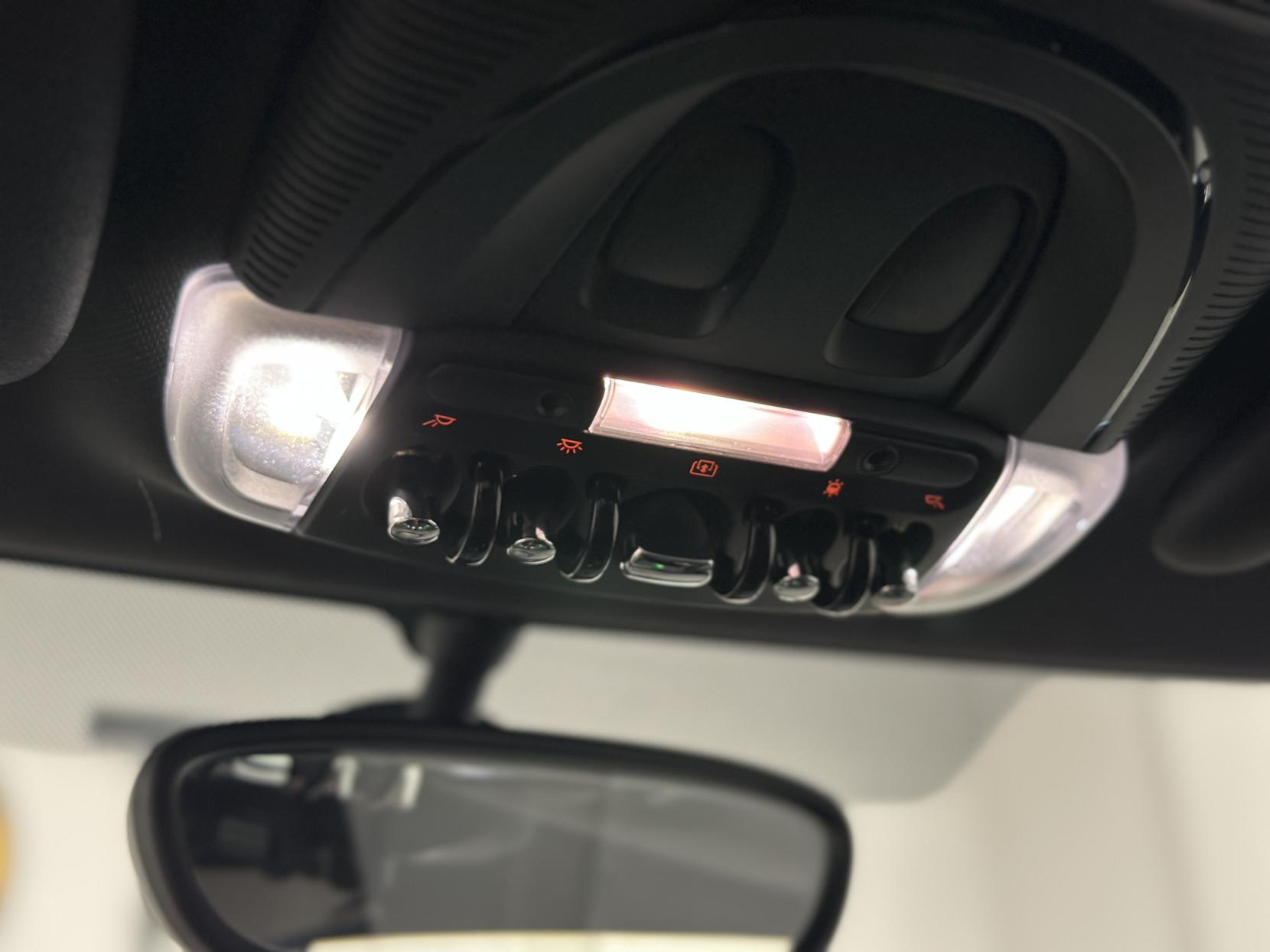 MINI Hatch 2.0 Cooper S Hatchback 3dr Petrol Auto Euro 6 (s/s) (192 ps)