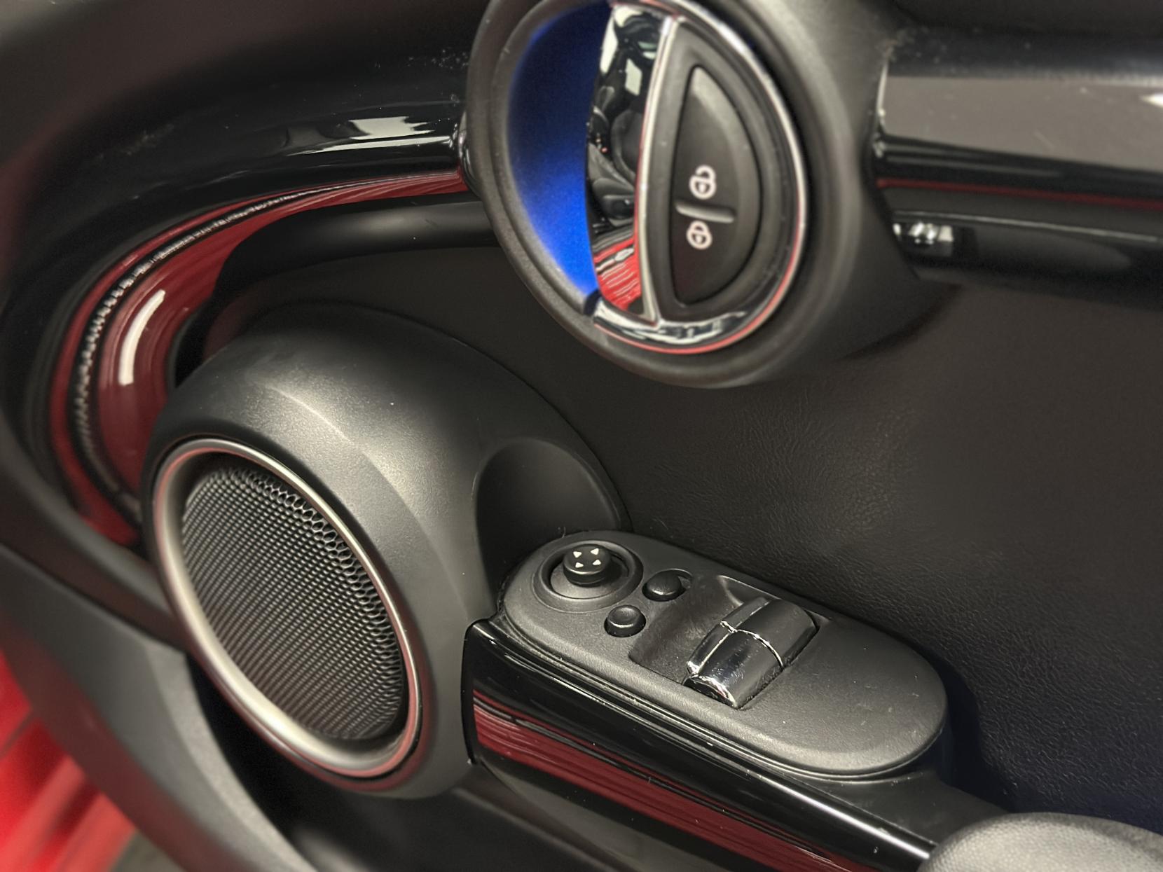 MINI Hatch 2.0 Cooper S Hatchback 3dr Petrol Auto Euro 6 (s/s) (192 ps)