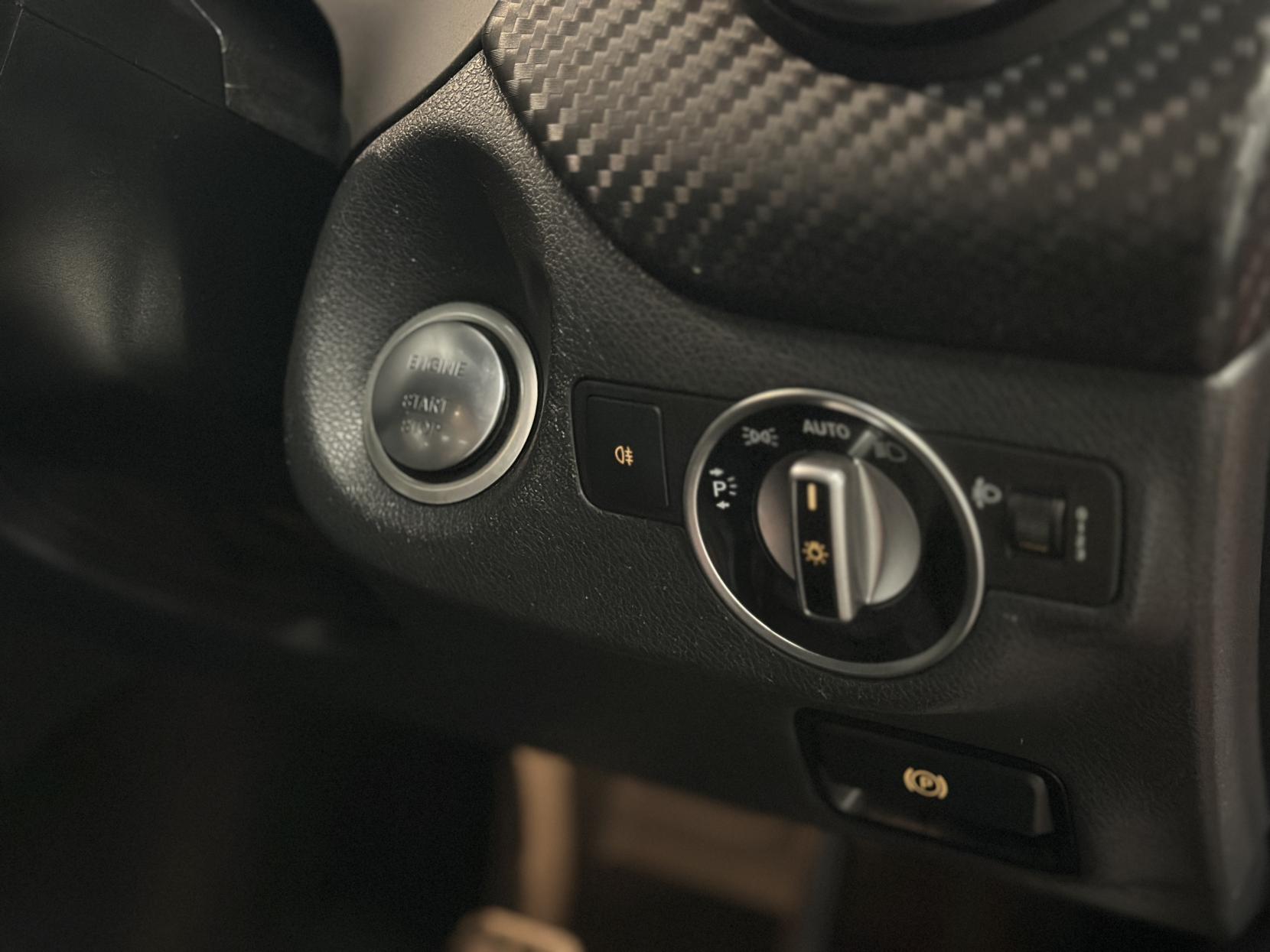 Mercedes-Benz A Class 1.6 A180 AMG Line (Executive) Hatchback 5dr Petrol Manual Euro 6 (s/s) (122 ps)