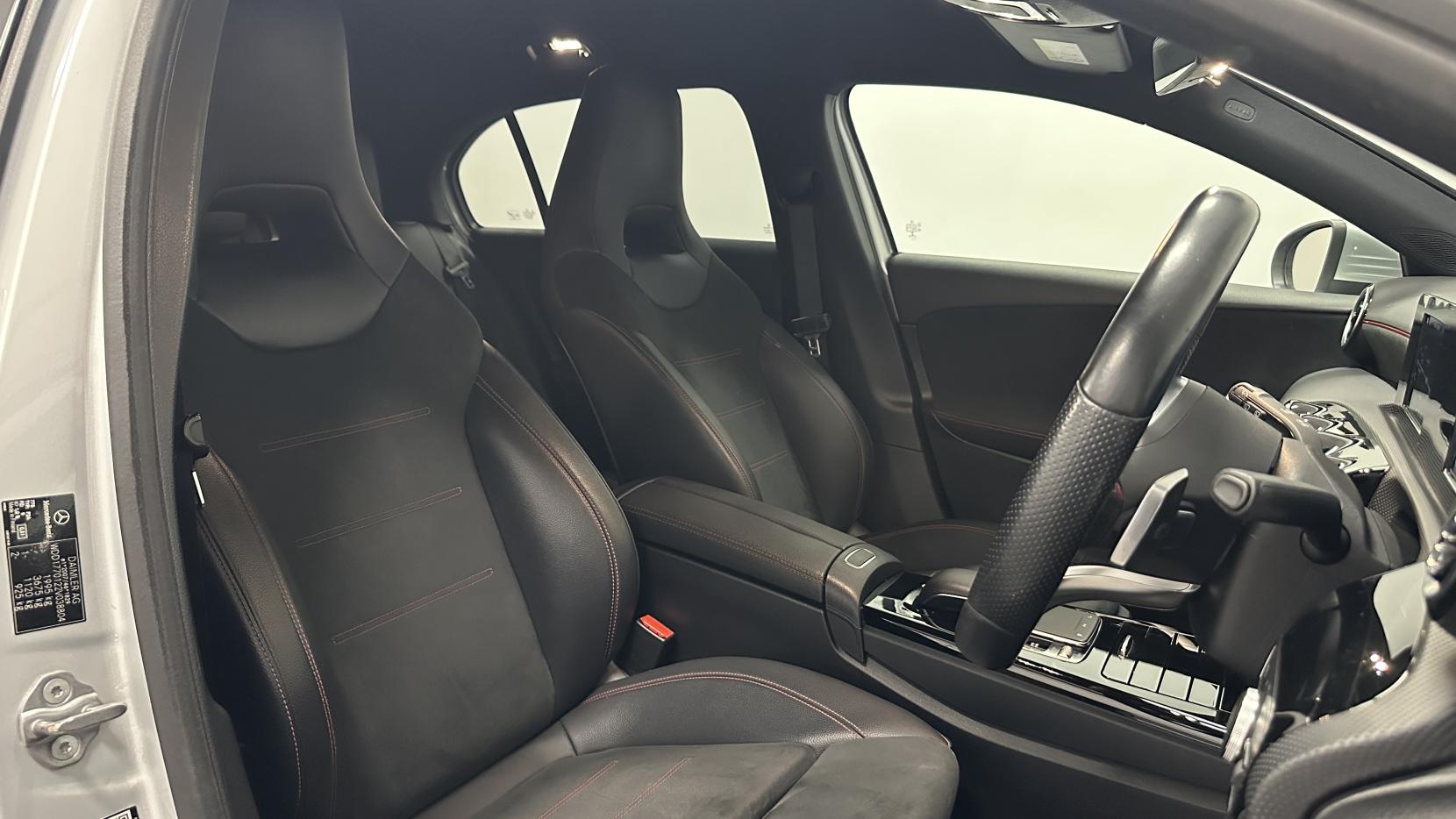 Mercedes-Benz A Class 2.0 A200d AMG Line Hatchback 5dr Diesel 8G-DCT Euro 6 (s/s) (150 ps)