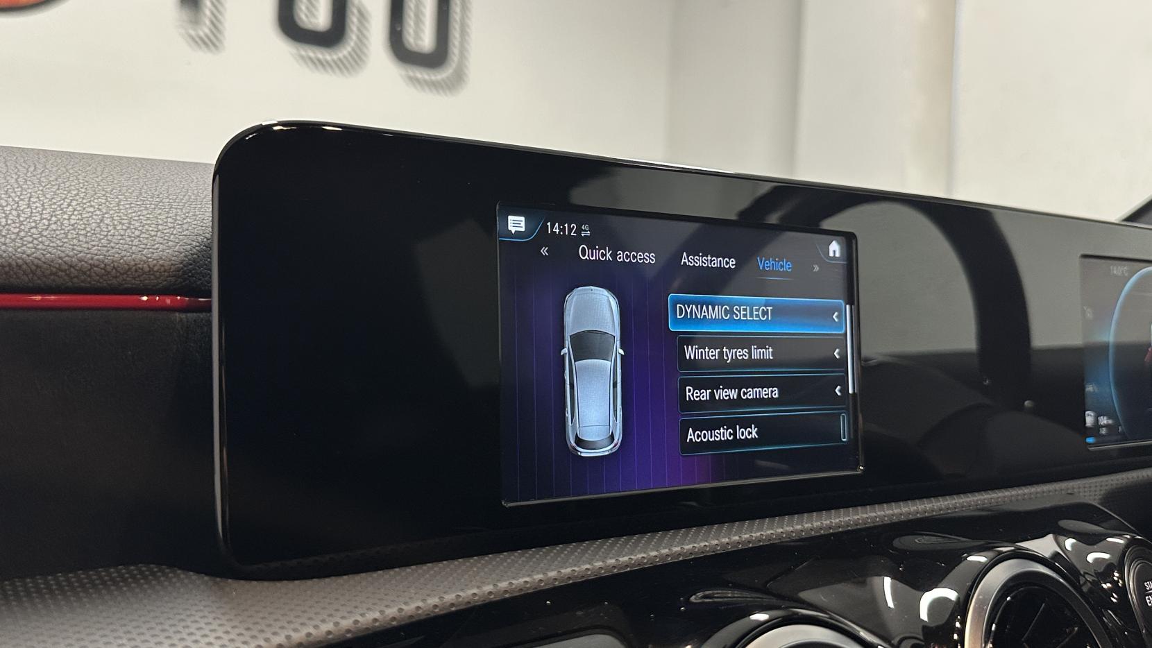 Mercedes-Benz A Class 2.0 A200d AMG Line Hatchback 5dr Diesel 8G-DCT Euro 6 (s/s) (150 ps)