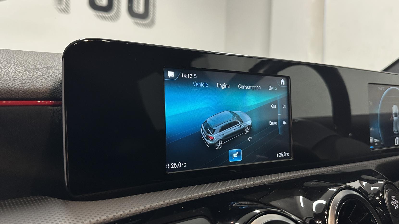 Mercedes-Benz A Class 2.0 A200d AMG Line Hatchback 5dr Diesel 8G-DCT Euro 6 (s/s) (150 ps)