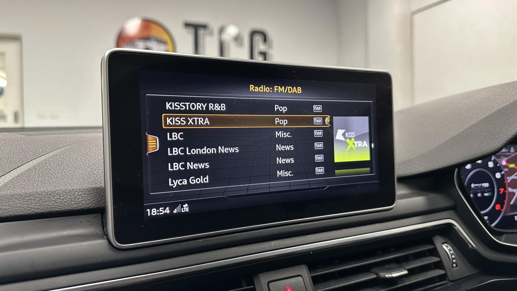 Audi A4 1.4 TFSI Black Edition Saloon 4dr Petrol Manual Euro 6 (s/s) (150 ps)