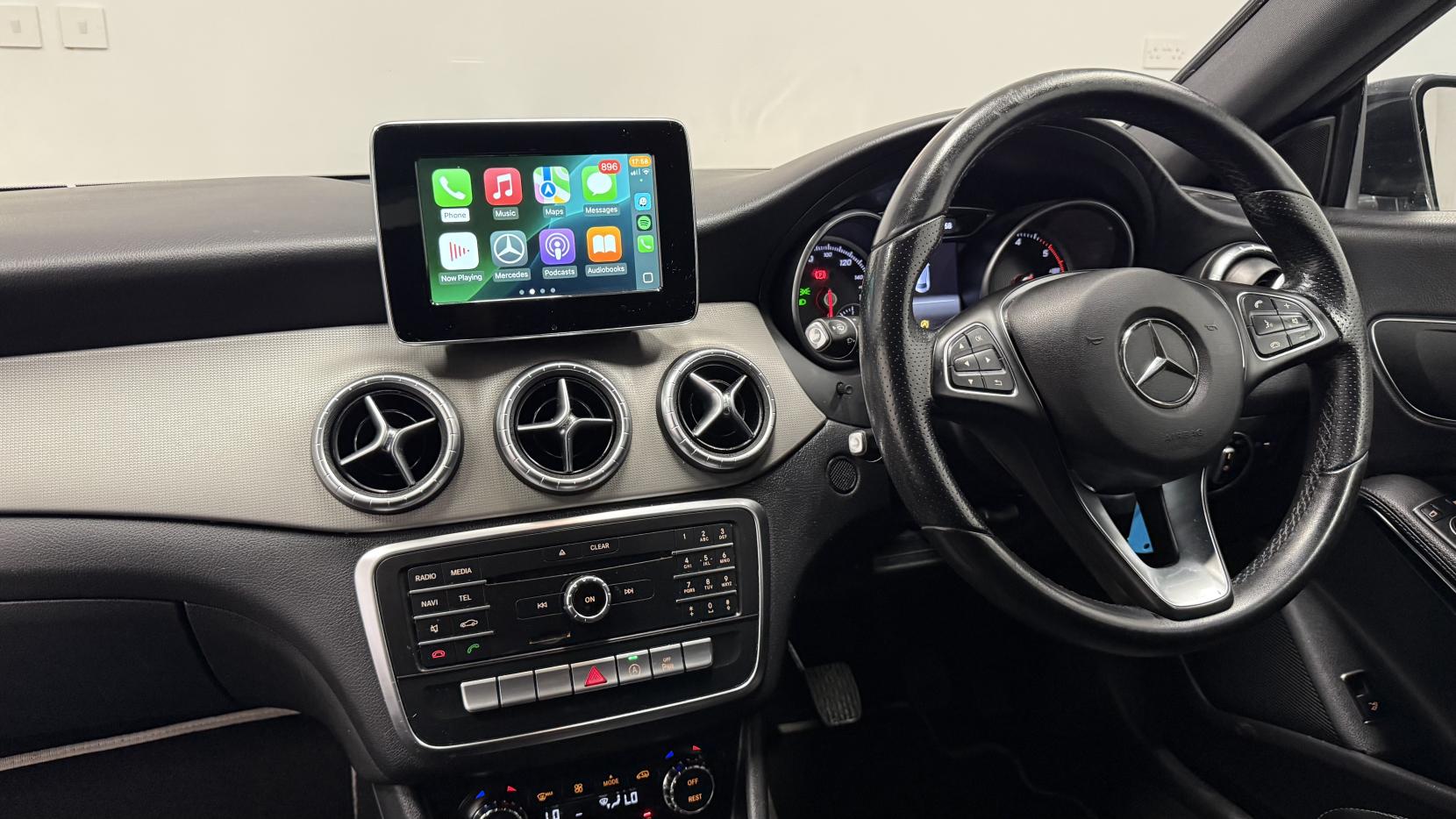 Mercedes-Benz CLA 2.1 CLA200d Sport Coupe 4dr Diesel Manual Euro 6 (s/s) (136 ps)