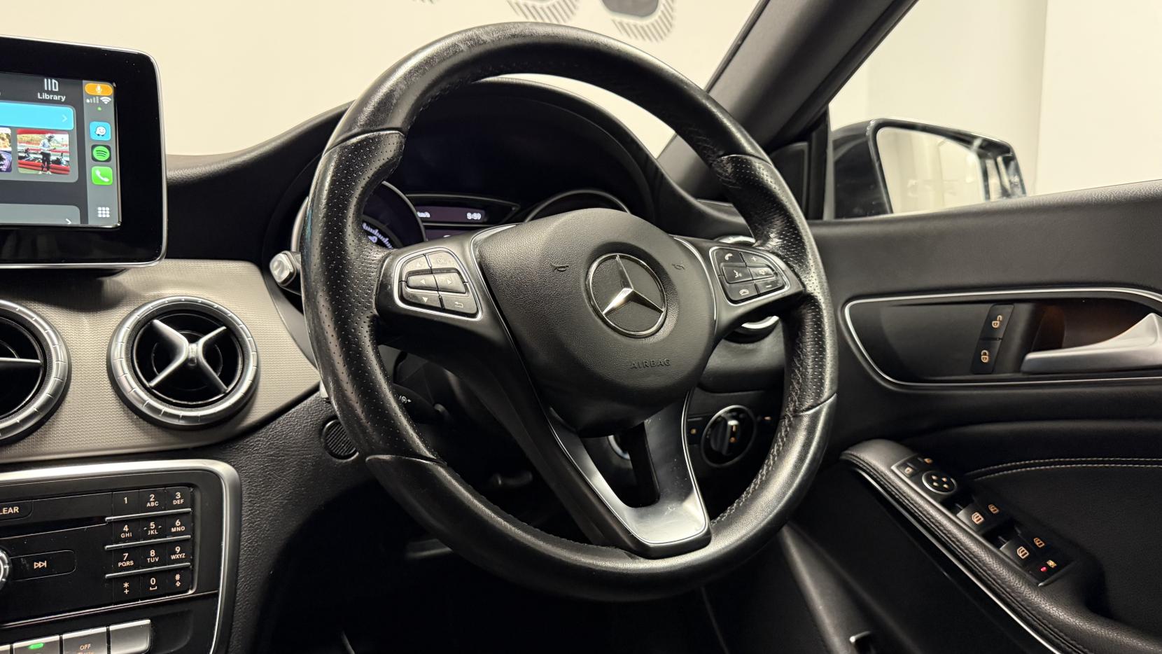 Mercedes-Benz CLA 2.1 CLA200d Sport Coupe 4dr Diesel Manual Euro 6 (s/s) (136 ps)