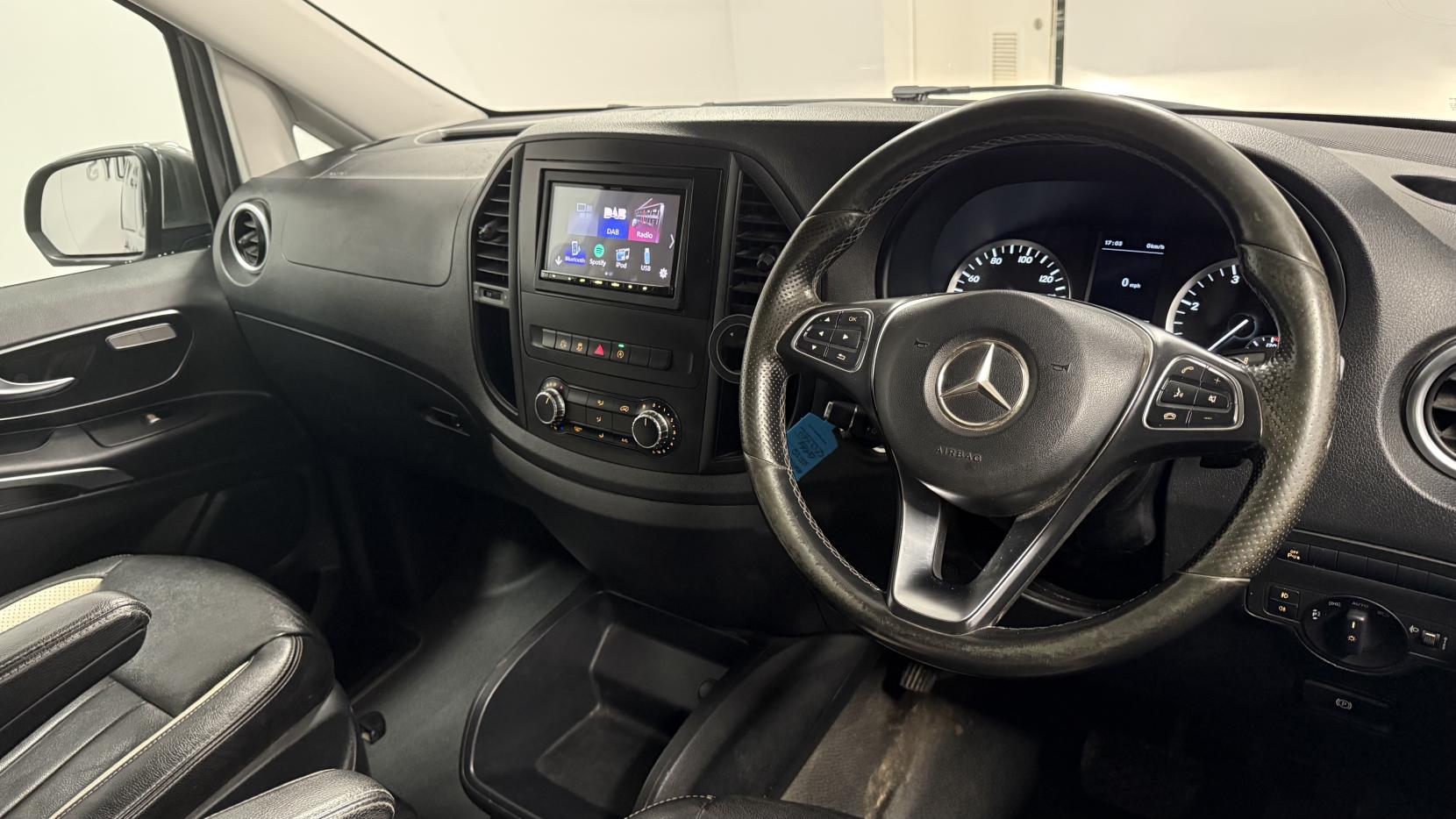 Mercedes-Benz Vito 2.1 119 CDI BlueTEC Sport Crew Van Double Cab 5dr Diesel G-Tronic+ RWD L1 Euro 6 (s/s) (190 ps)