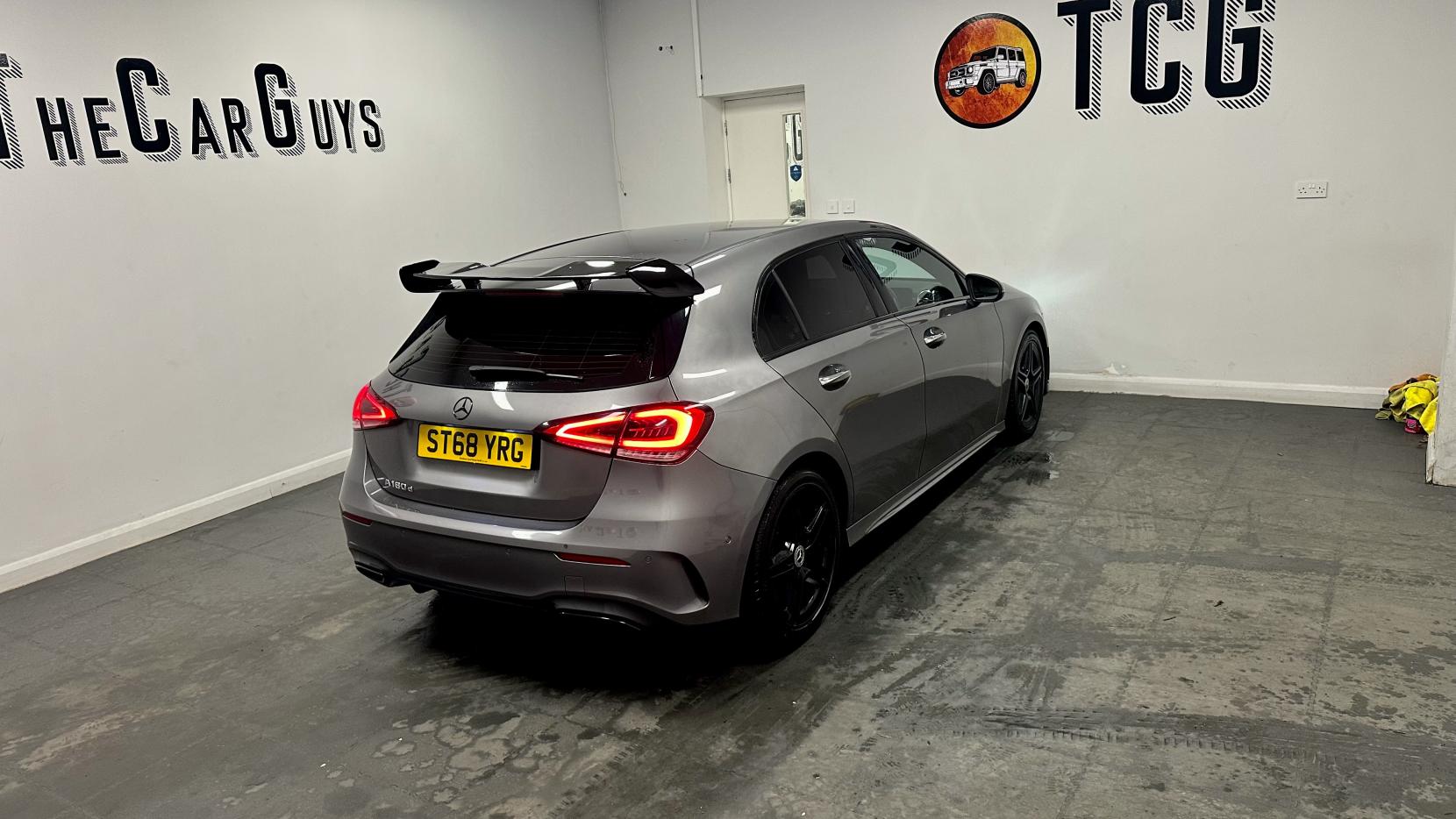 Mercedes-Benz A Class 1.5 A180d AMG Line (Premium) Hatchback 5dr Diesel 7G-DCT Euro 6 (s/s) (116 ps)