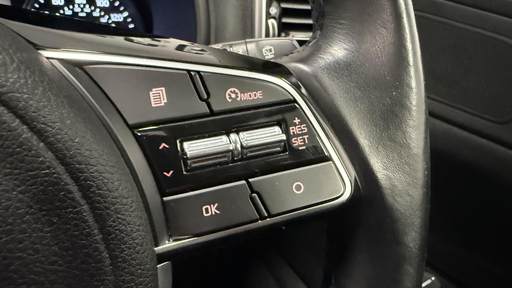 Kia Sportage 1.6 CRDi MHEV JBL Black Edition SUV 5dr Diesel Hybrid DCT Euro 6 (s/s) (134 bhp)